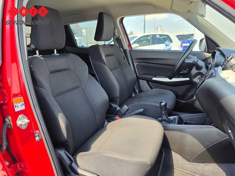 SUZUKI SWIFT 1.2 GL+ HYBRID, fotografija 7