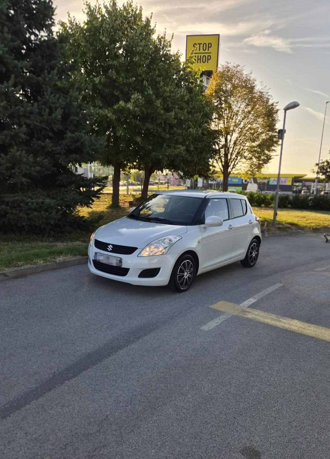 Suzuki Swift 1,2 GLX AC 95ks, fotografija 2