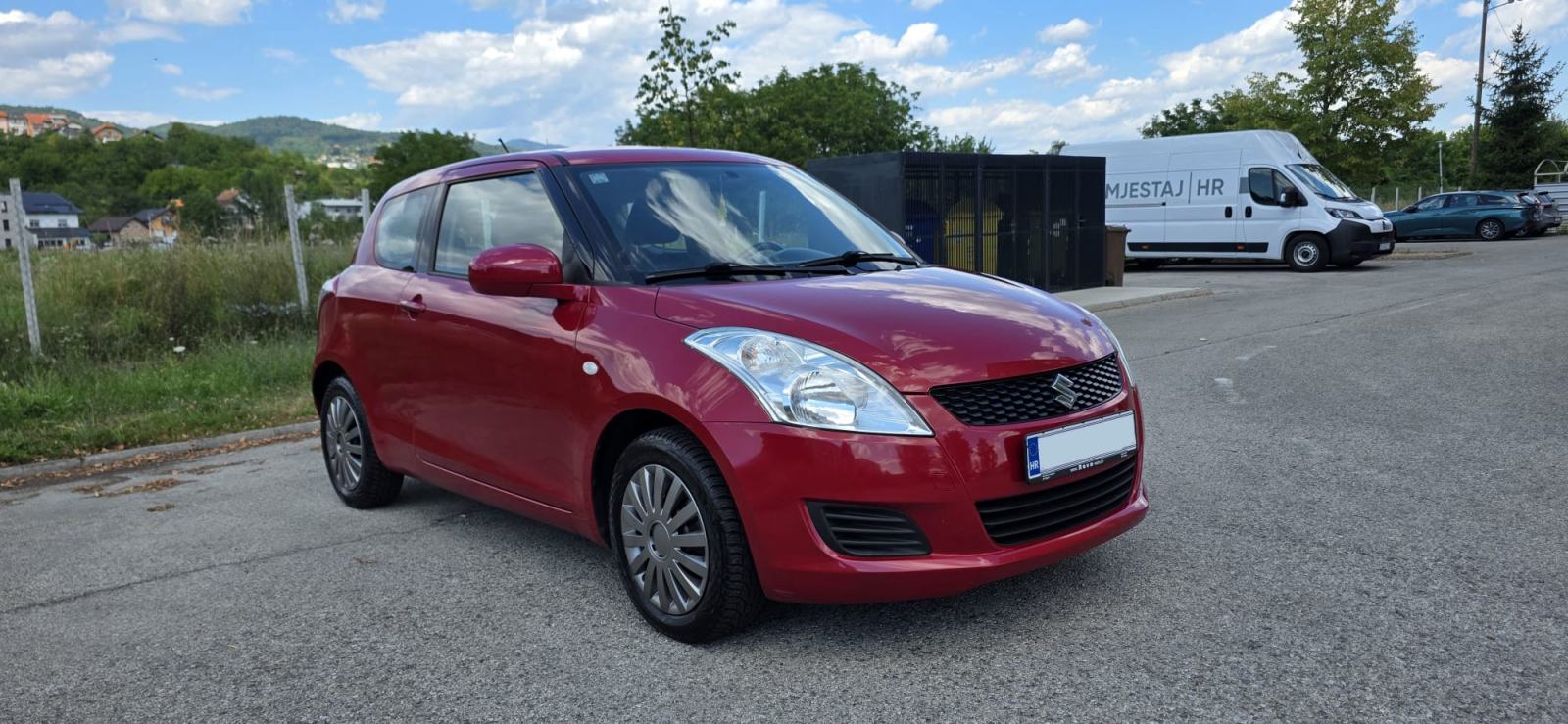 Suzuki Swift 1,2 GLX reg. do 03/27, Super stanje, fotografija 9