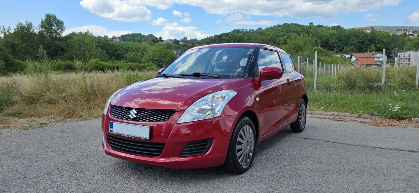 Suzuki Swift 1,2 GLX reg. do 03/27, Super stanje, fotografija 5