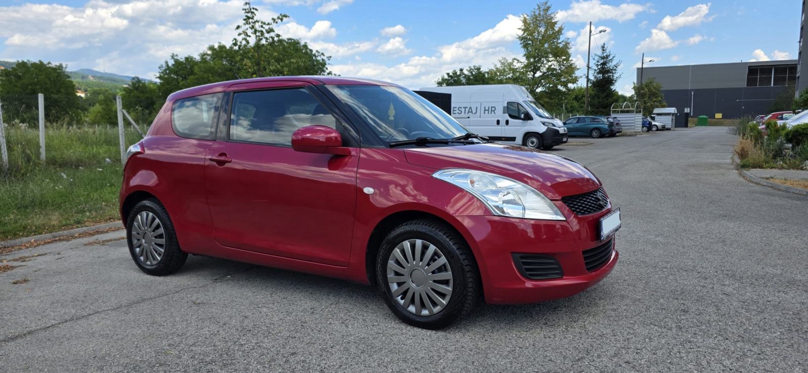 Suzuki Swift 1,2 GLX reg. do 03/27, Super stanje, fotografija 10