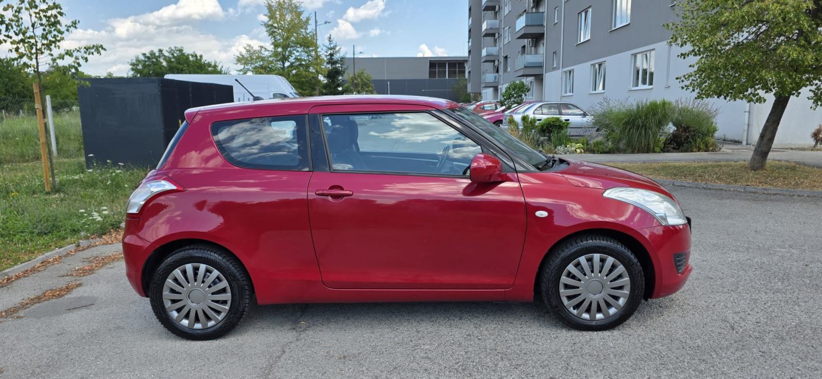 Suzuki Swift 1,2 GLX reg. do 03/27, Super stanje, fotografija 11