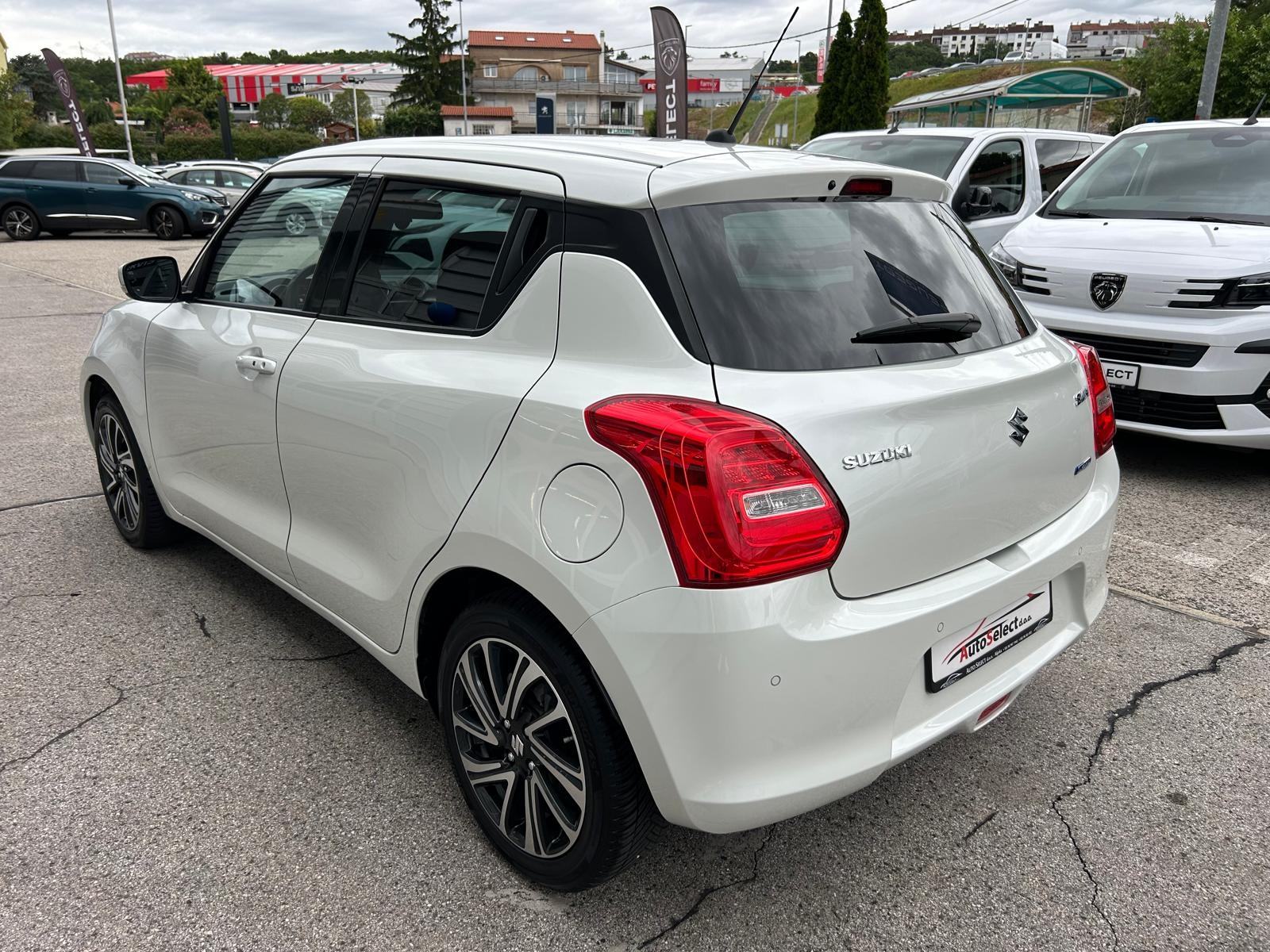 Suzuki Swift 1,2 HYBRID - 2023 - 20.000km - LED - GARANCIJA - REG1GOD, fotografija 5