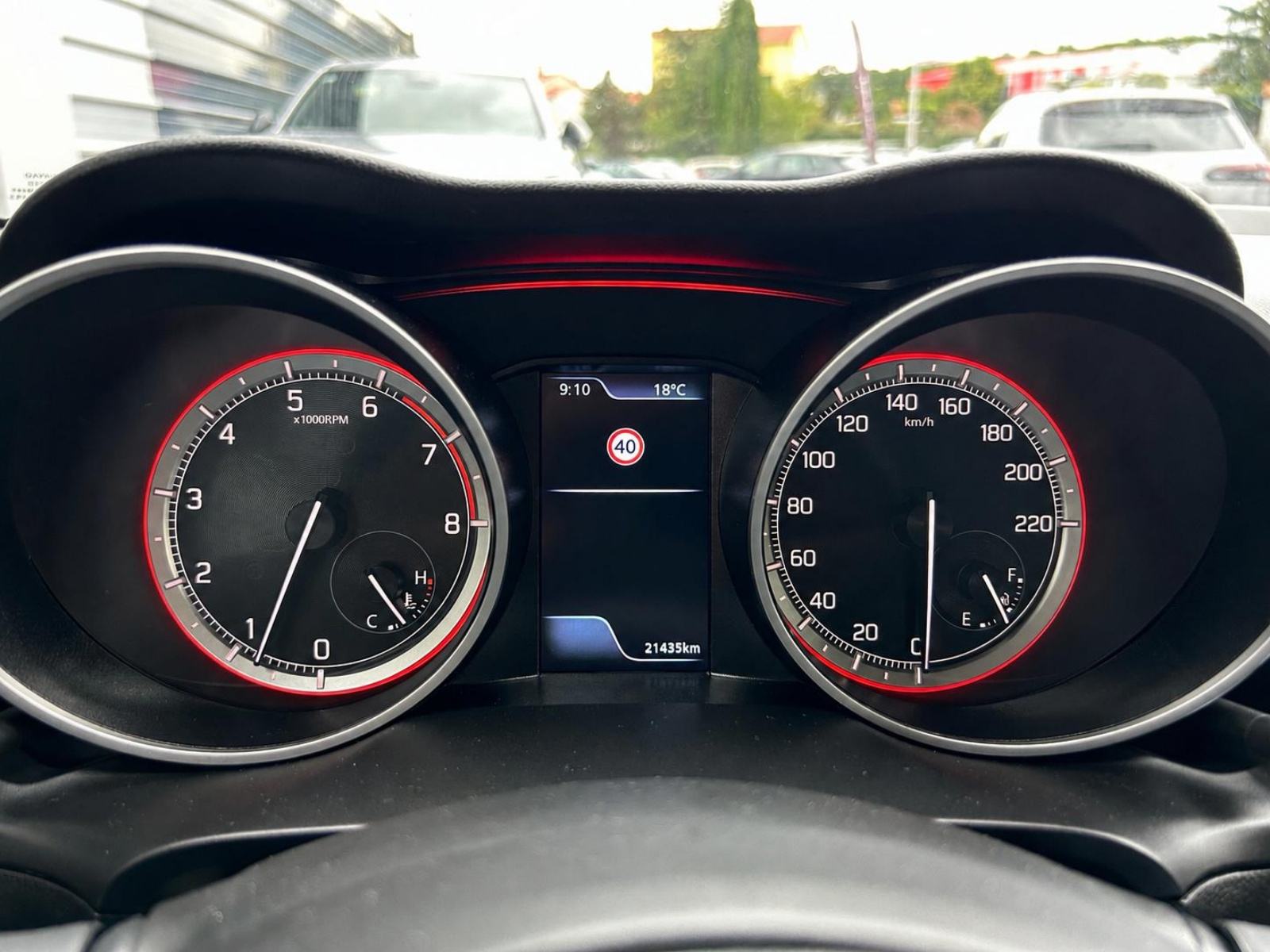 Suzuki Swift 1,2 HYBRID - 2023 - 20.000km - LED - GARANCIJA - REG1GOD, fotografija 12