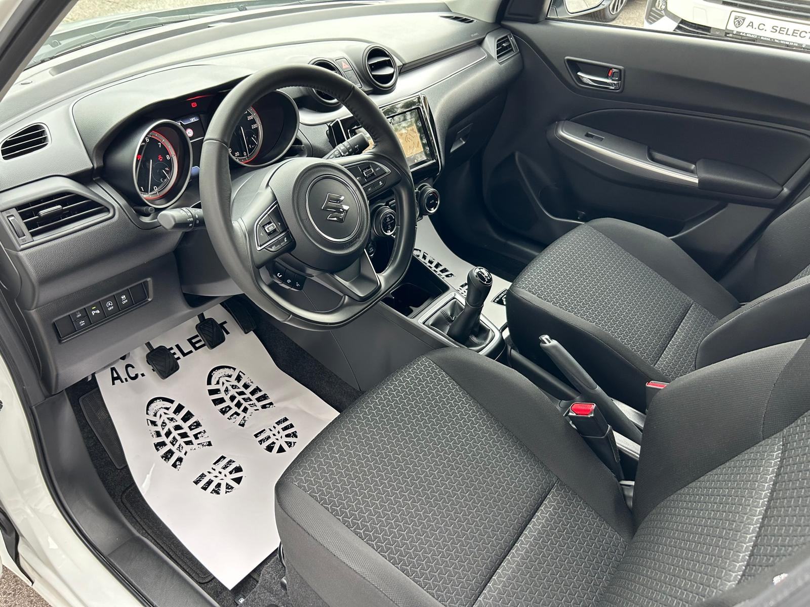 Suzuki Swift 1,2 HYBRID - 2023 - 20.000km - LED - GARANCIJA - REG1GOD, fotografija 18