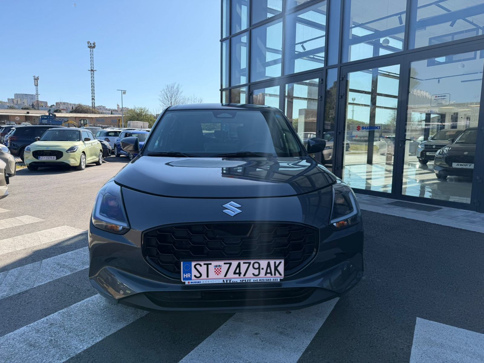 Suzuki Swift 1,2 GL+ Hybrid 2024., fotografija 4