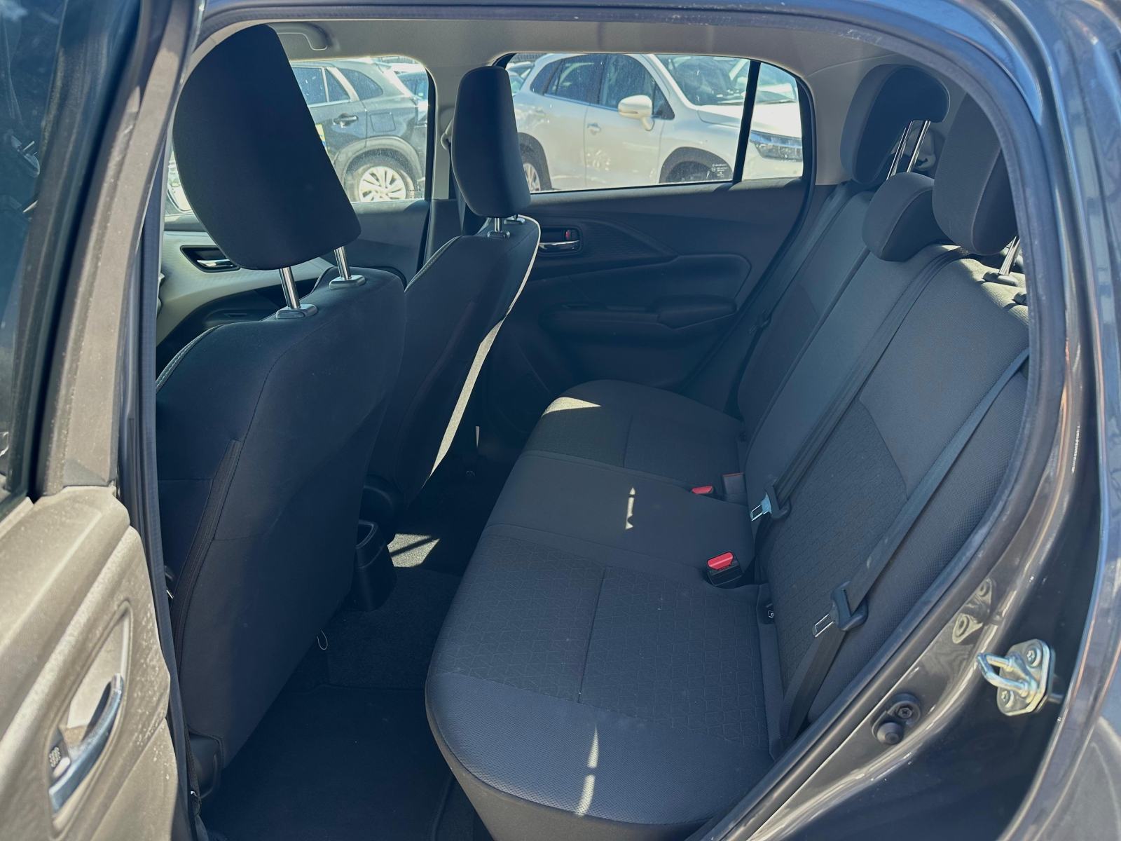 Suzuki Swift 1,2 GL+ Hybrid reg. 04/2027, fotografija 16