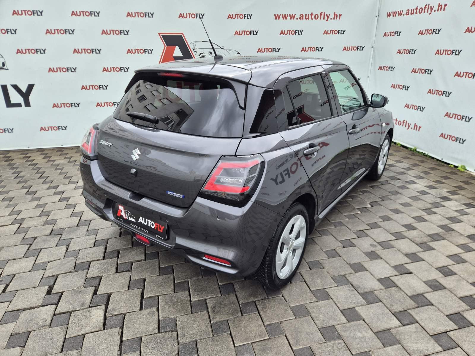 Suzuki Swift 1.2, Kamera, Keyless GO, Navigacija, u PDV-u, 16", fotografija 8