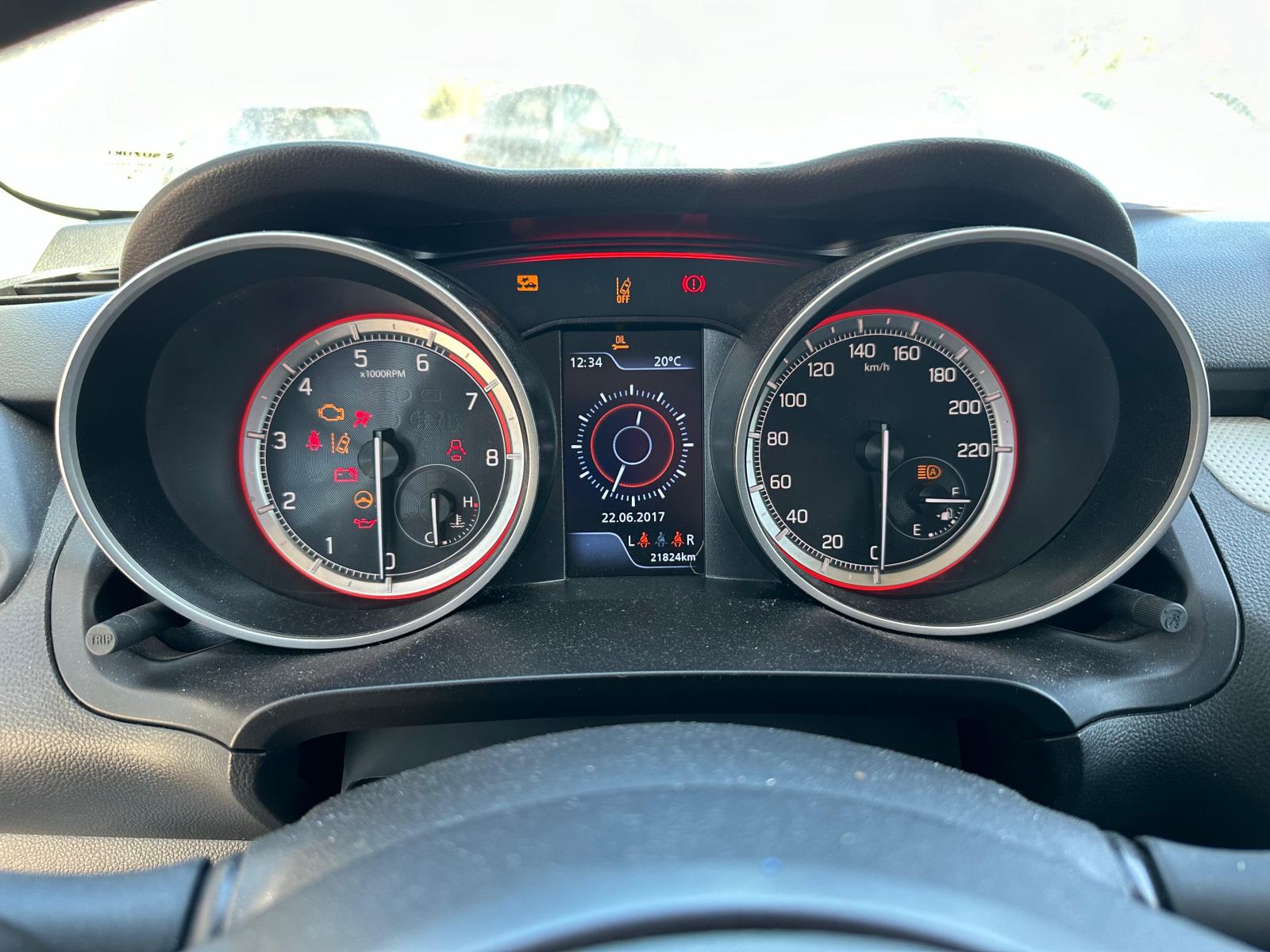 Suzuki Swift 1,2 GL+ Hybrid reg. 04/2027, fotografija 17