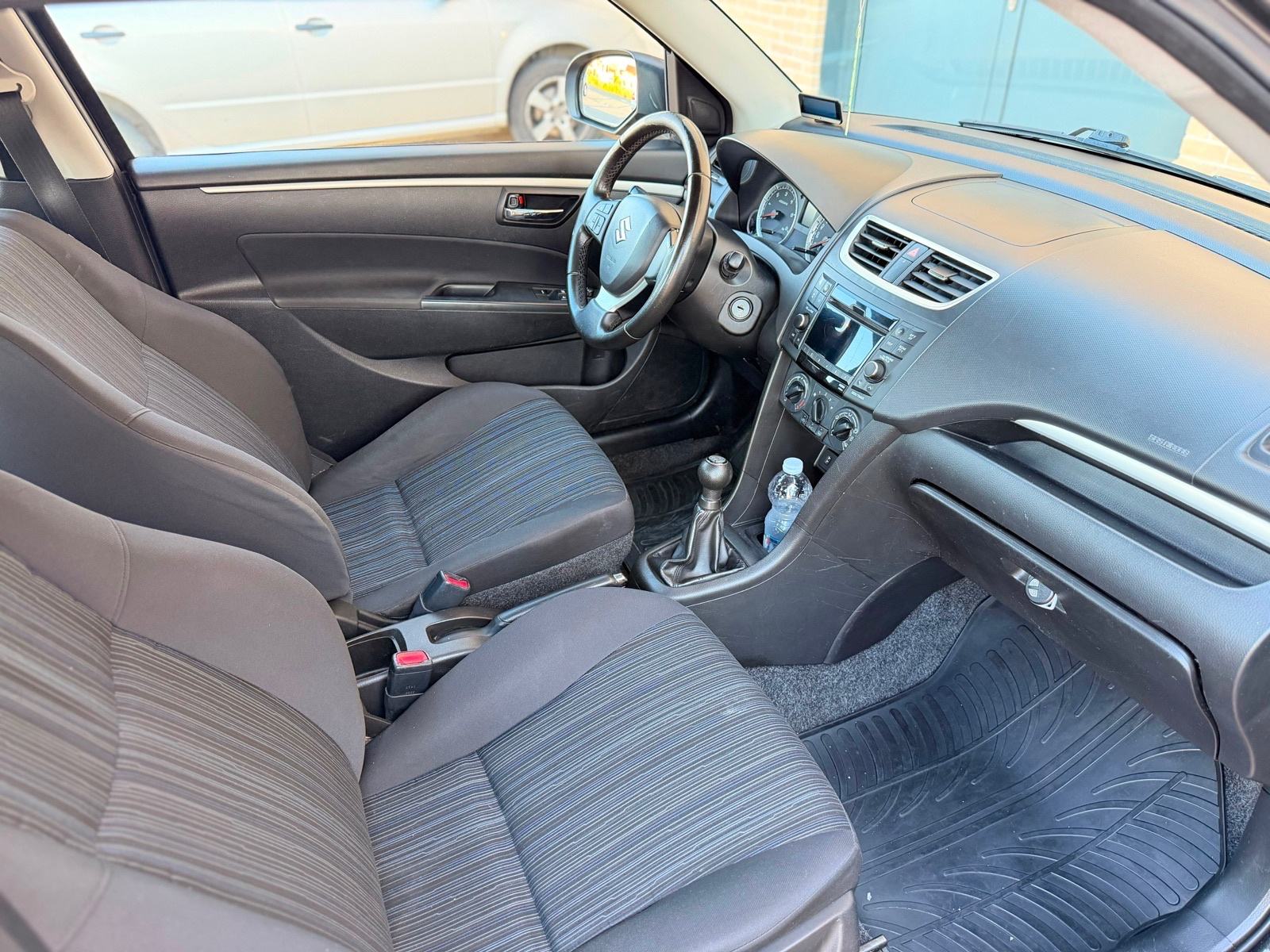 Suzuki Swift 1.3 DDIS•145Tkm•Park senzori•Kao nov•, fotografija 14