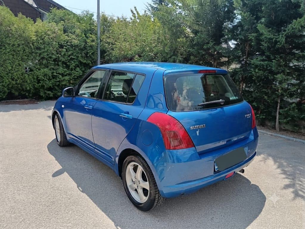 Suzuki Swift 1,3 GLX, fotografija 3