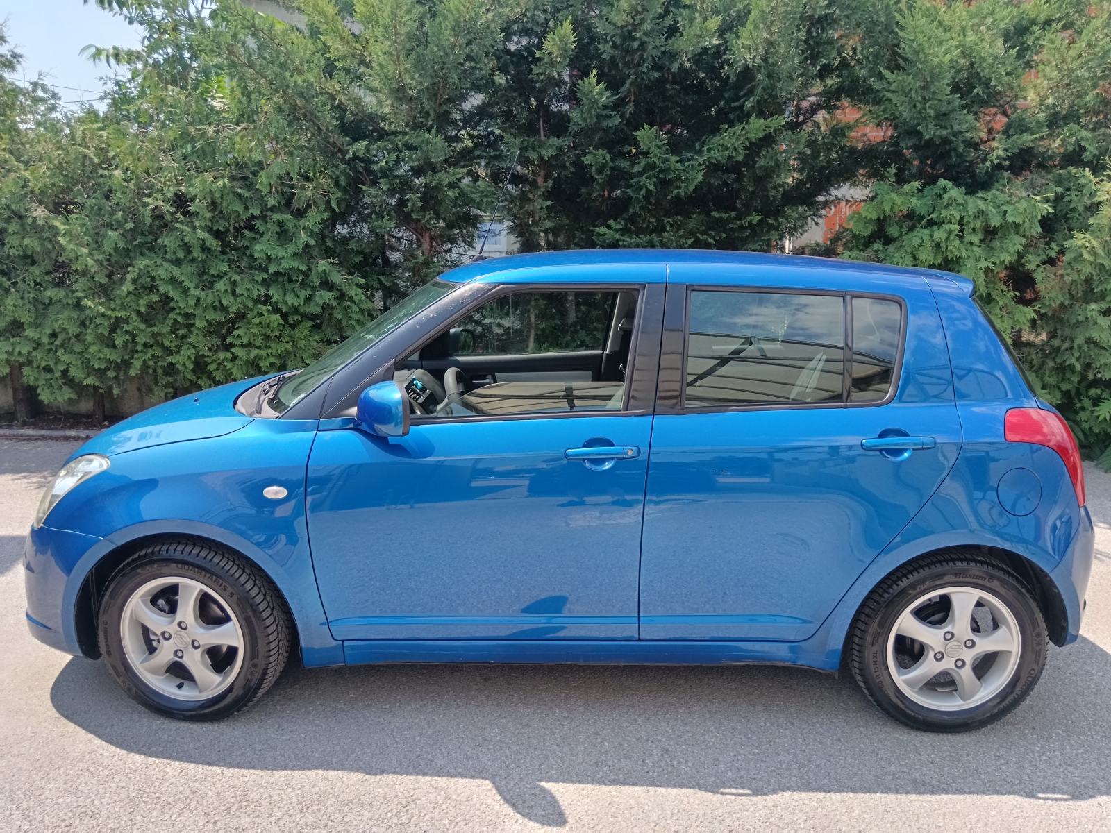 Suzuki Swift 1,3 GLX, fotografija 2