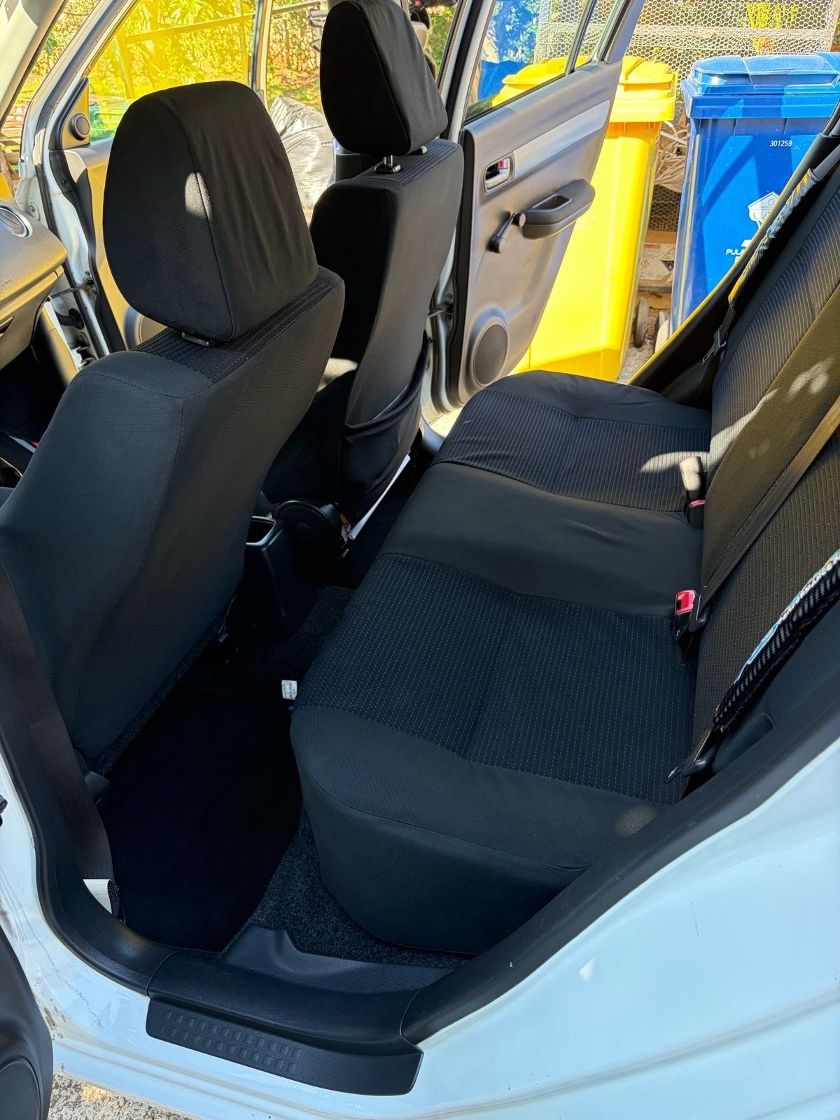 Suzuki Swift 1,3 GLX, fotografija 5