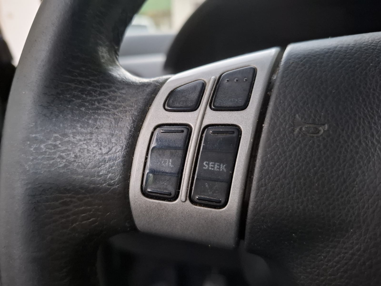 Suzuki Swift 1.3 i,POTVRDA O KM, REG. 8/2027. VRHUNSKI !, fotografija 20