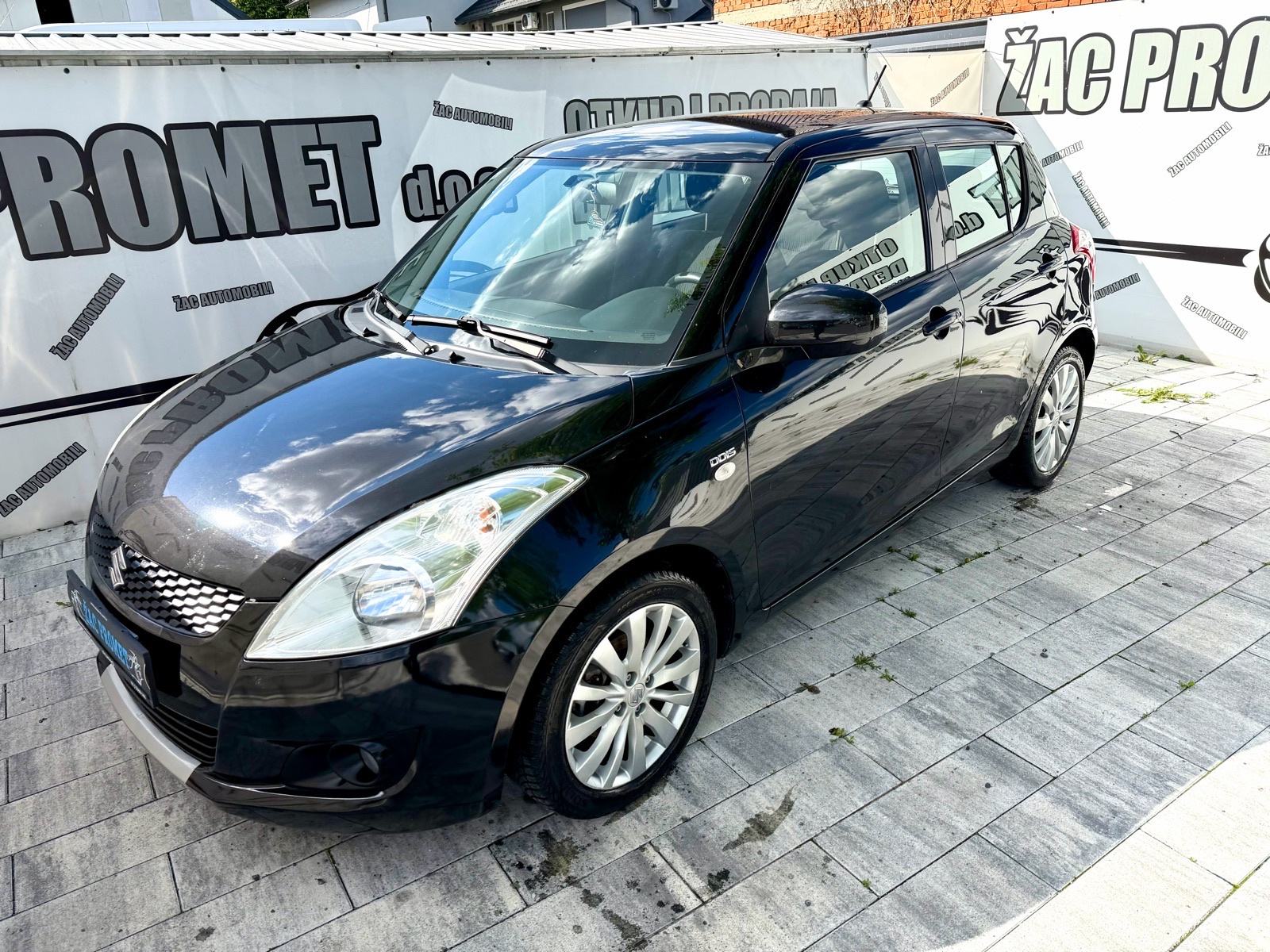 Suzuki Swift 1.3DDIS # 121 TKM # ODLICAN AUTO *** KRED- KART ***, fotografija 15