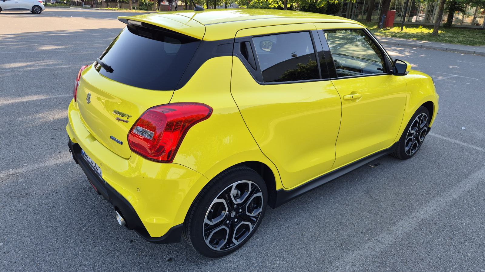 Suzuki Swift 1.4 Sport 2WD Hybrid, fotografija 4