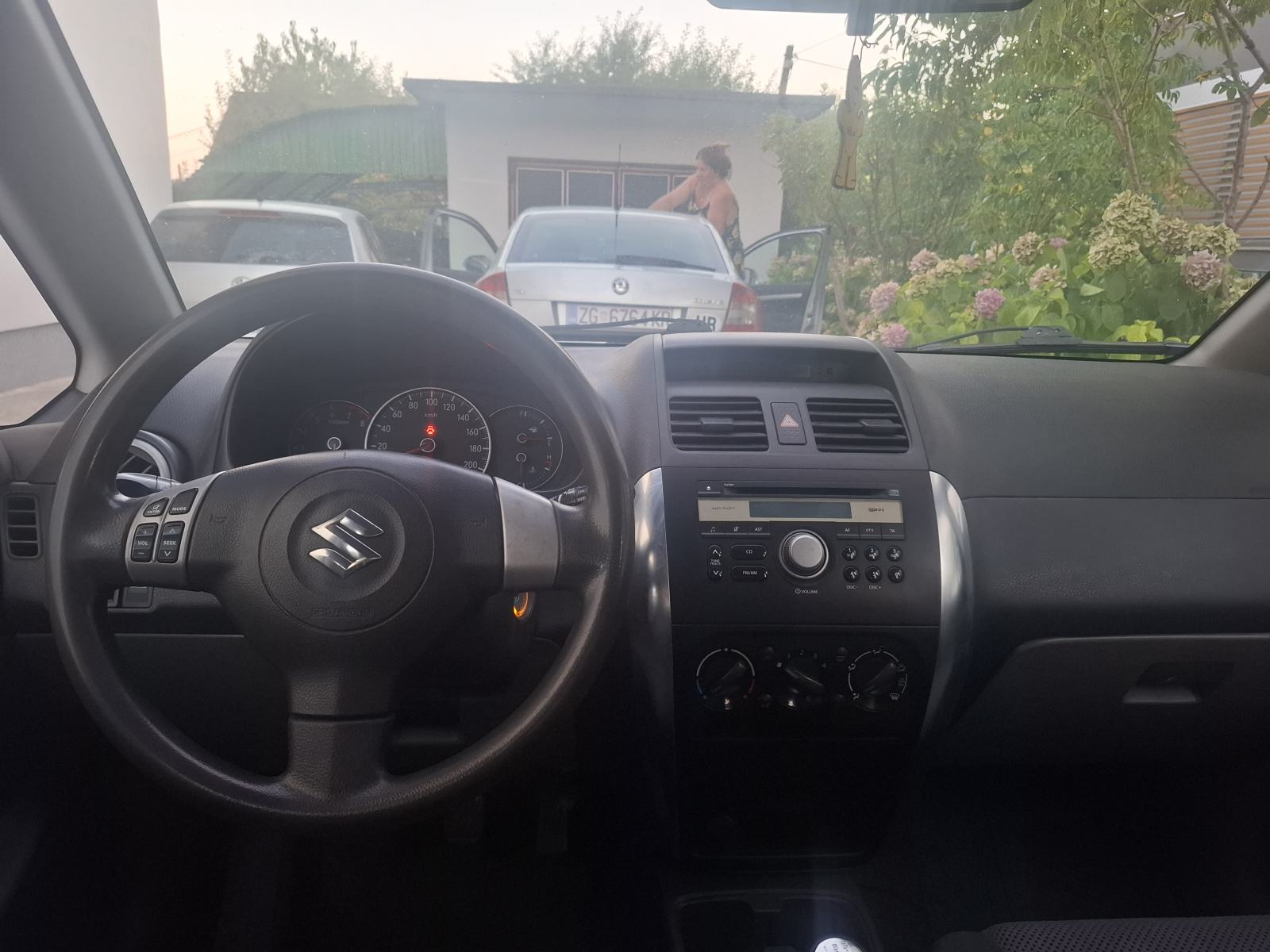 Suzuki SX4 1.5 i, 16v, SAMO 182000 KM, KAO NOV !, fotografija 8