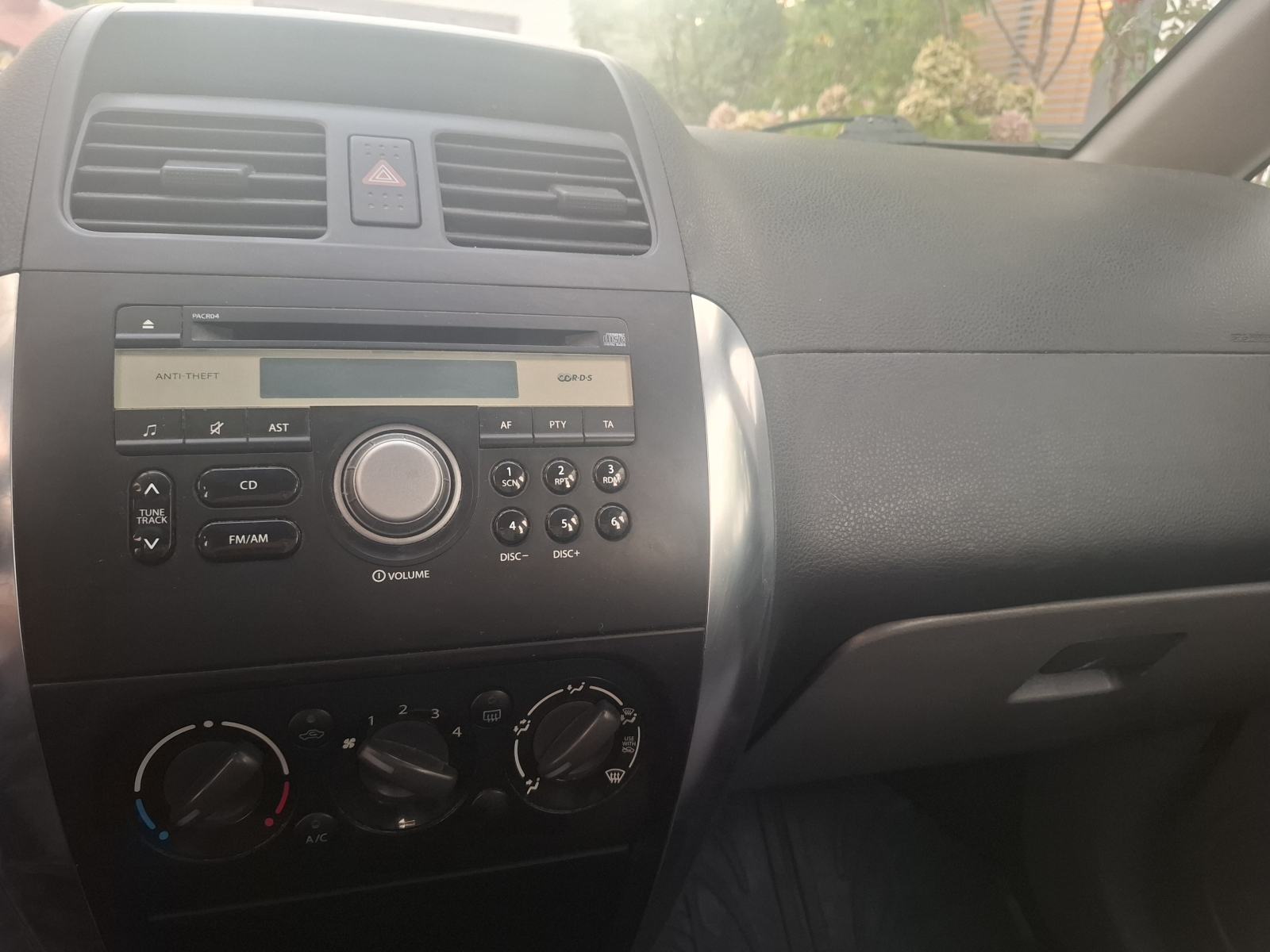 Suzuki SX4 1.5 i, 16v, SAMO 182000 KM, KAO NOV !, fotografija 11