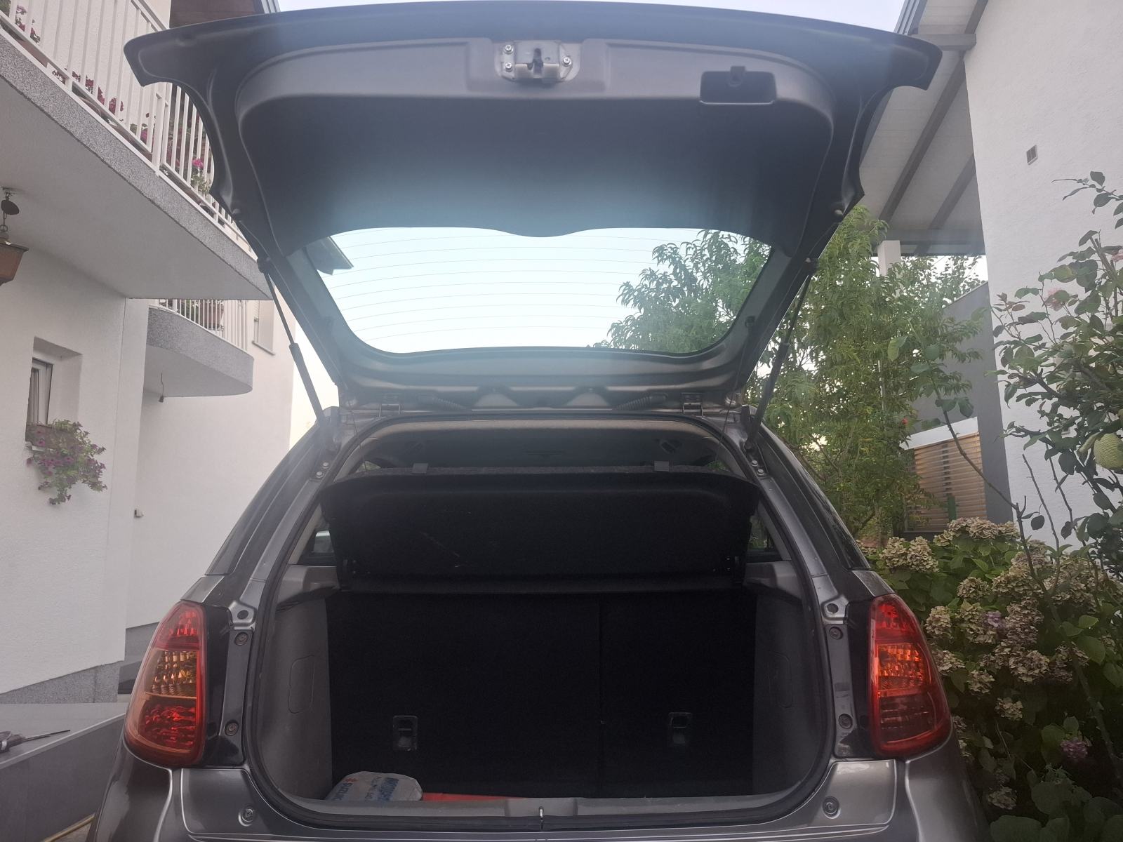 Suzuki SX4 1.5 i, 16v, SAMO 182000 KM, KAO NOV !, fotografija 20