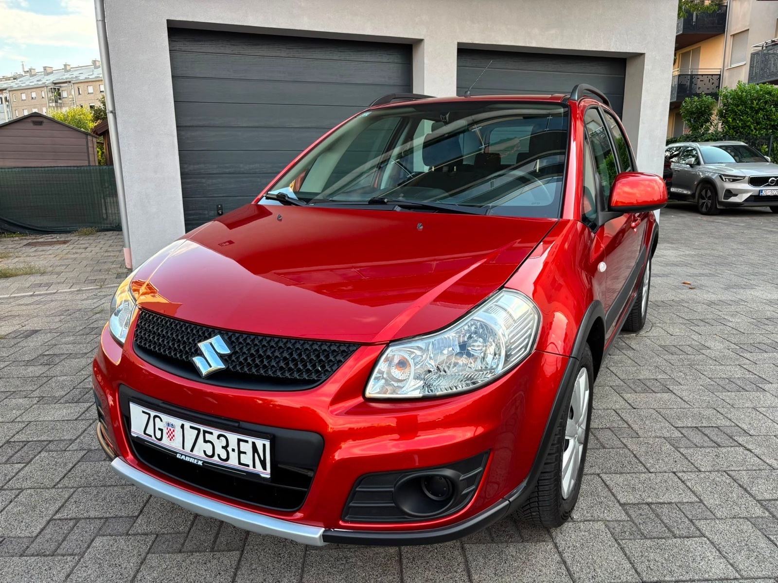 Suzuki SX4, 1.5 benzin, 1. Vlasnik, samo 47ooo kilometara, NOVO, NOVO!, fotografija 9