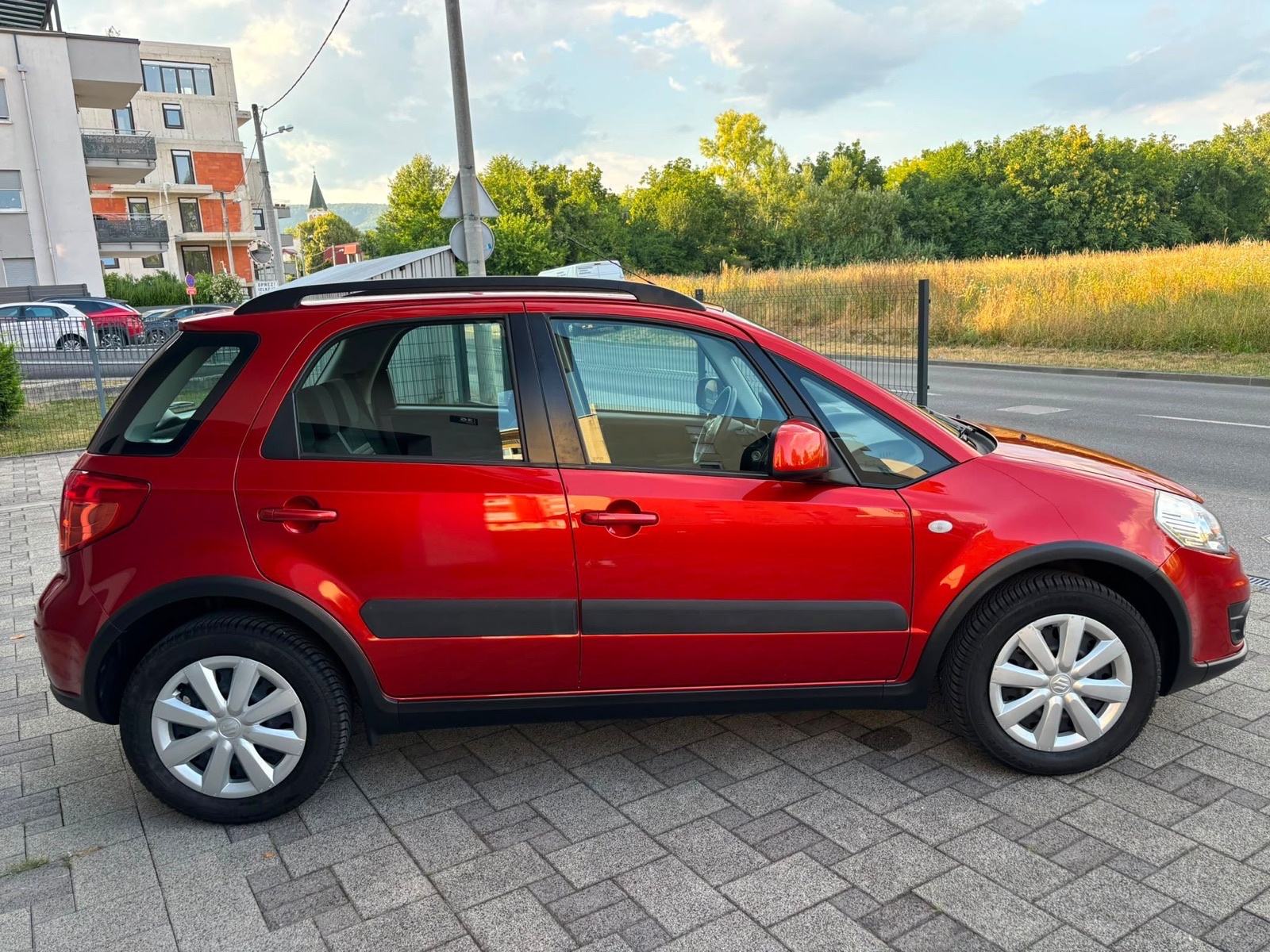 Suzuki SX4, 1.5 benzin, 1. Vlasnik, samo 47ooo kilometara, NOVO, NOVO!, fotografija 6
