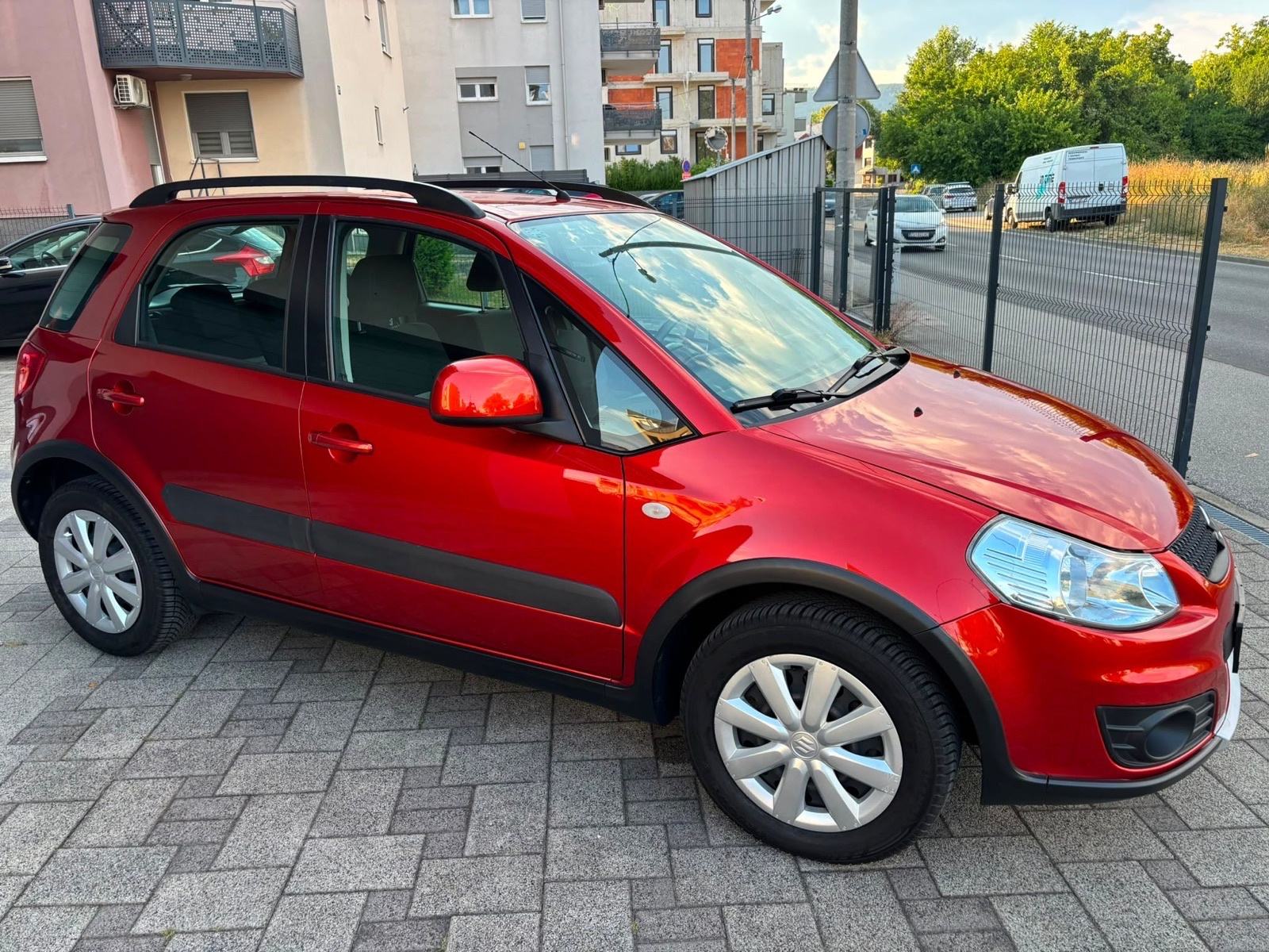Suzuki SX4, 1.5 benzin, 1. Vlasnik, samo 47ooo kilometara, NOVO, NOVO!, fotografija 7