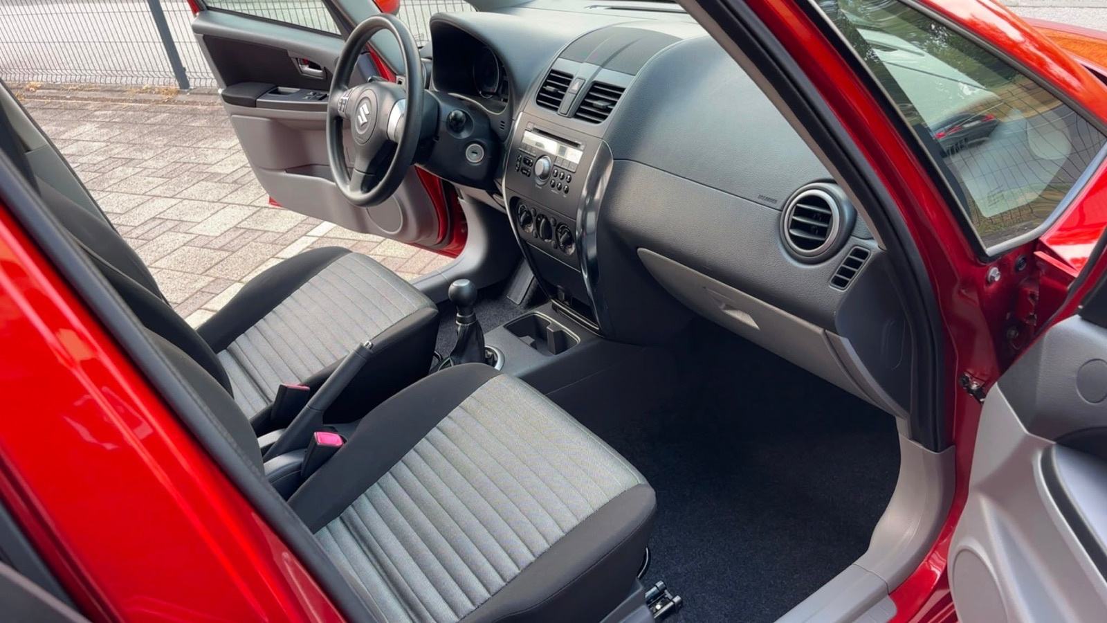 Suzuki SX4, 1.5 benzin, 1. Vlasnik, samo 47ooo kilometara, NOVO, NOVO!, fotografija 18