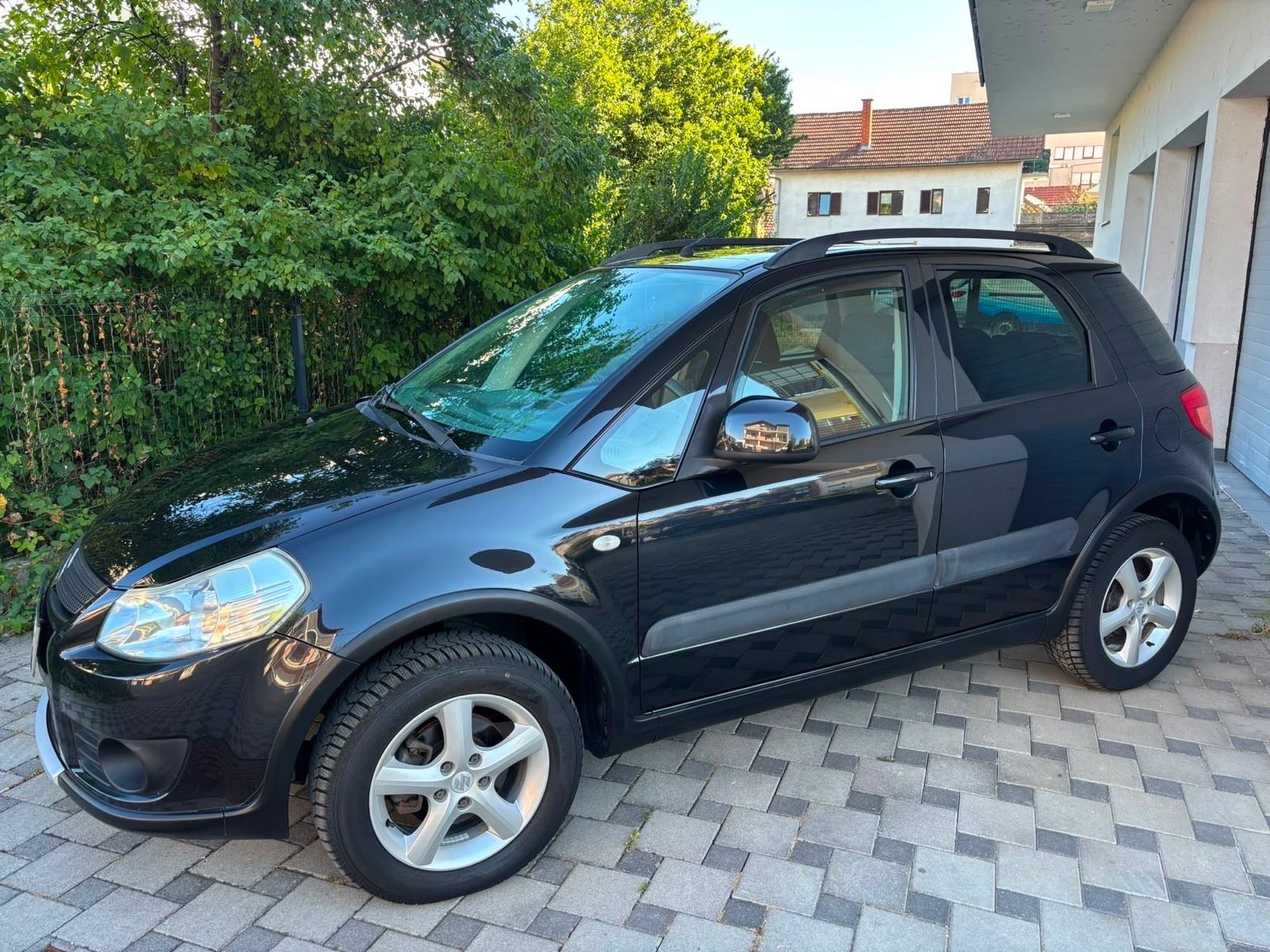Suzuki SX4, 1.6 benzin, 4×4, 1. Vlasnik, samo 125ooo kilometara, NOVO!, fotografija 2