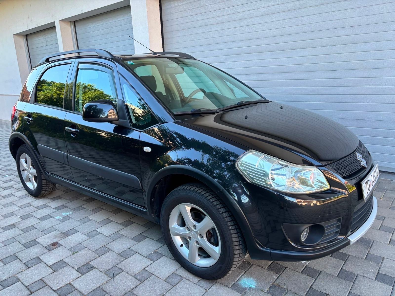 Suzuki SX4, 1.6 benzin, 4×4, 1. Vlasnik, samo 125ooo kilometara, NOVO!, fotografija 6