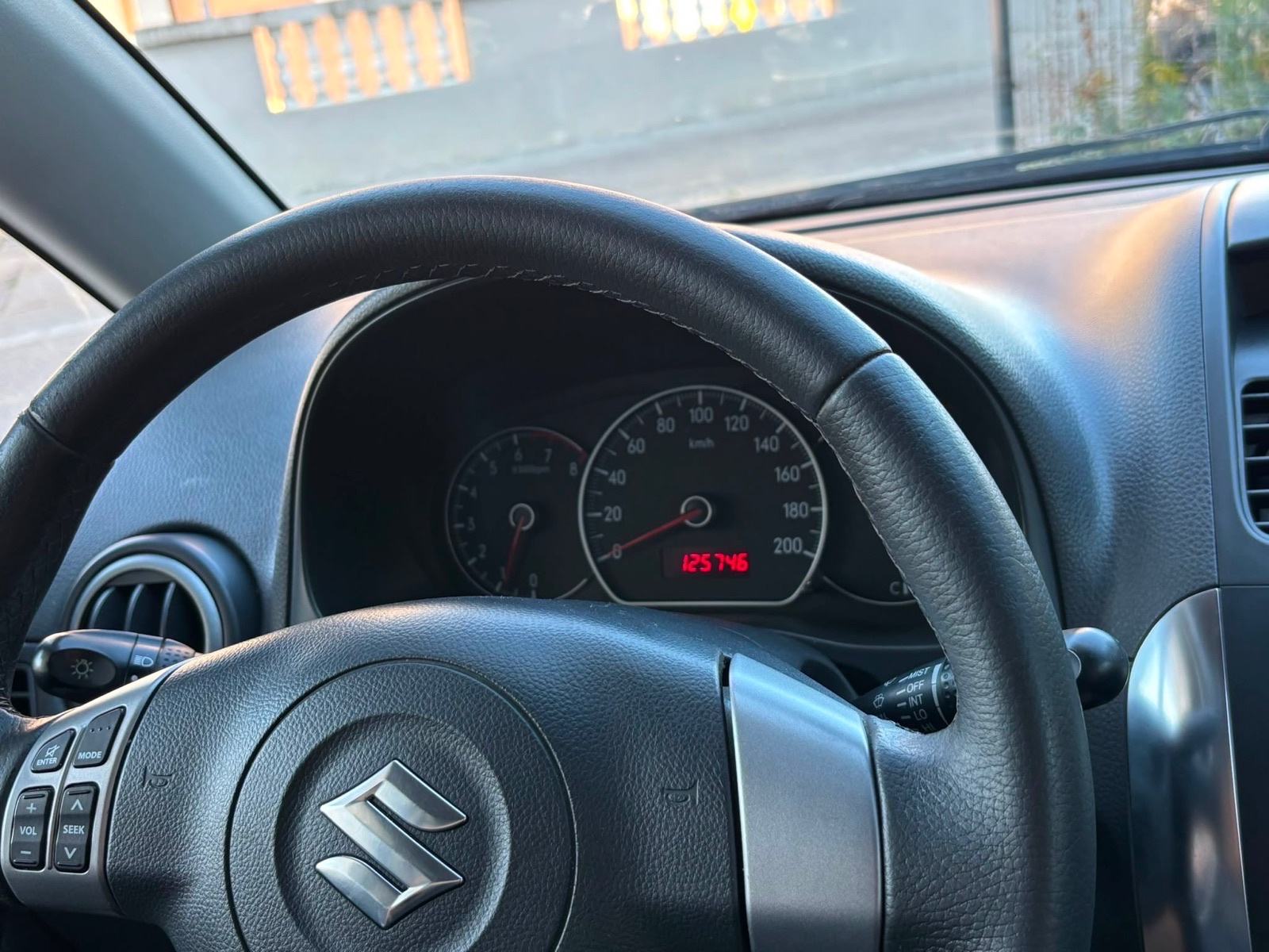 Suzuki SX4, 1.6 benzin, 4×4, 1. Vlasnik, samo 125ooo kilometara, NOVO!, fotografija 12