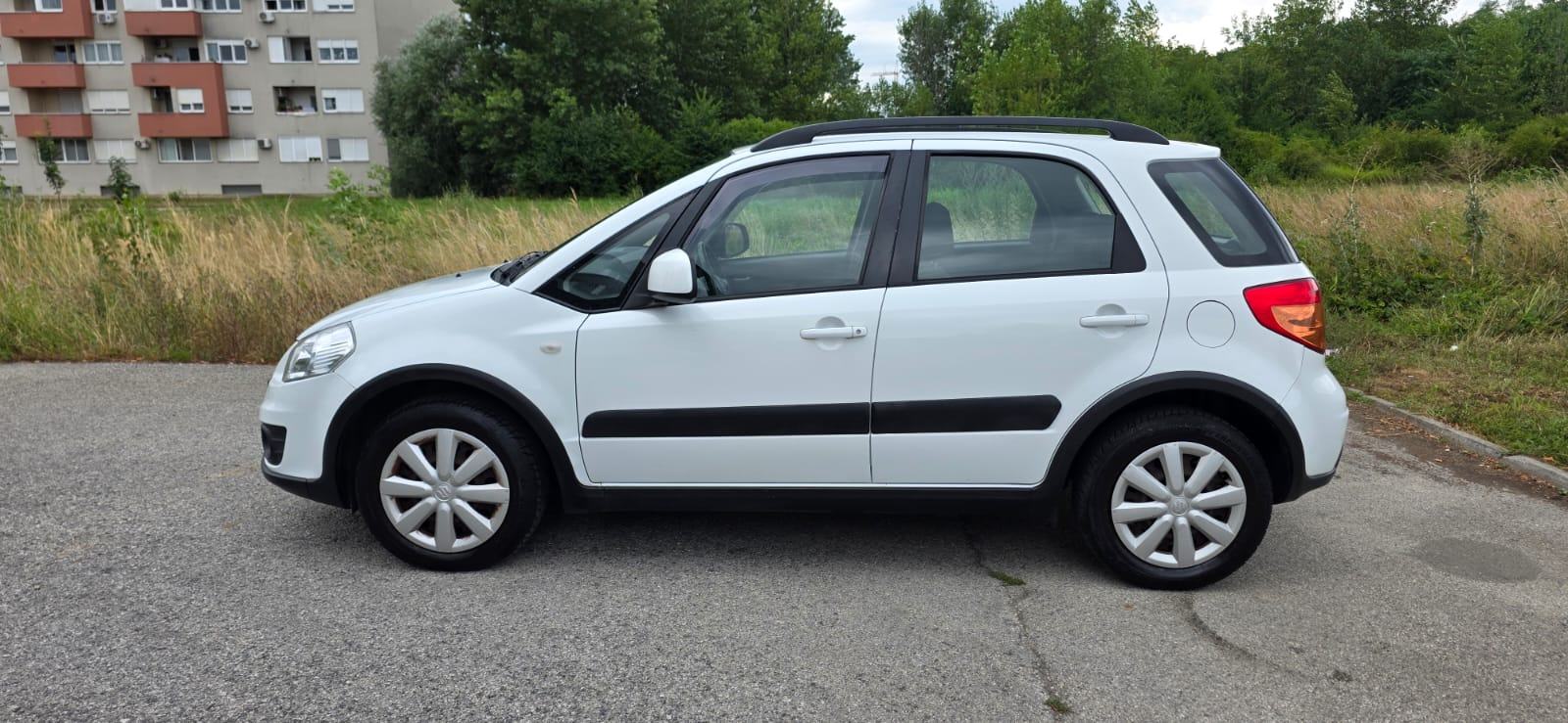 Suzuki SX4 1,6 GLX reg. do 07/27, Vrlo dobro stanje, fotografija 4