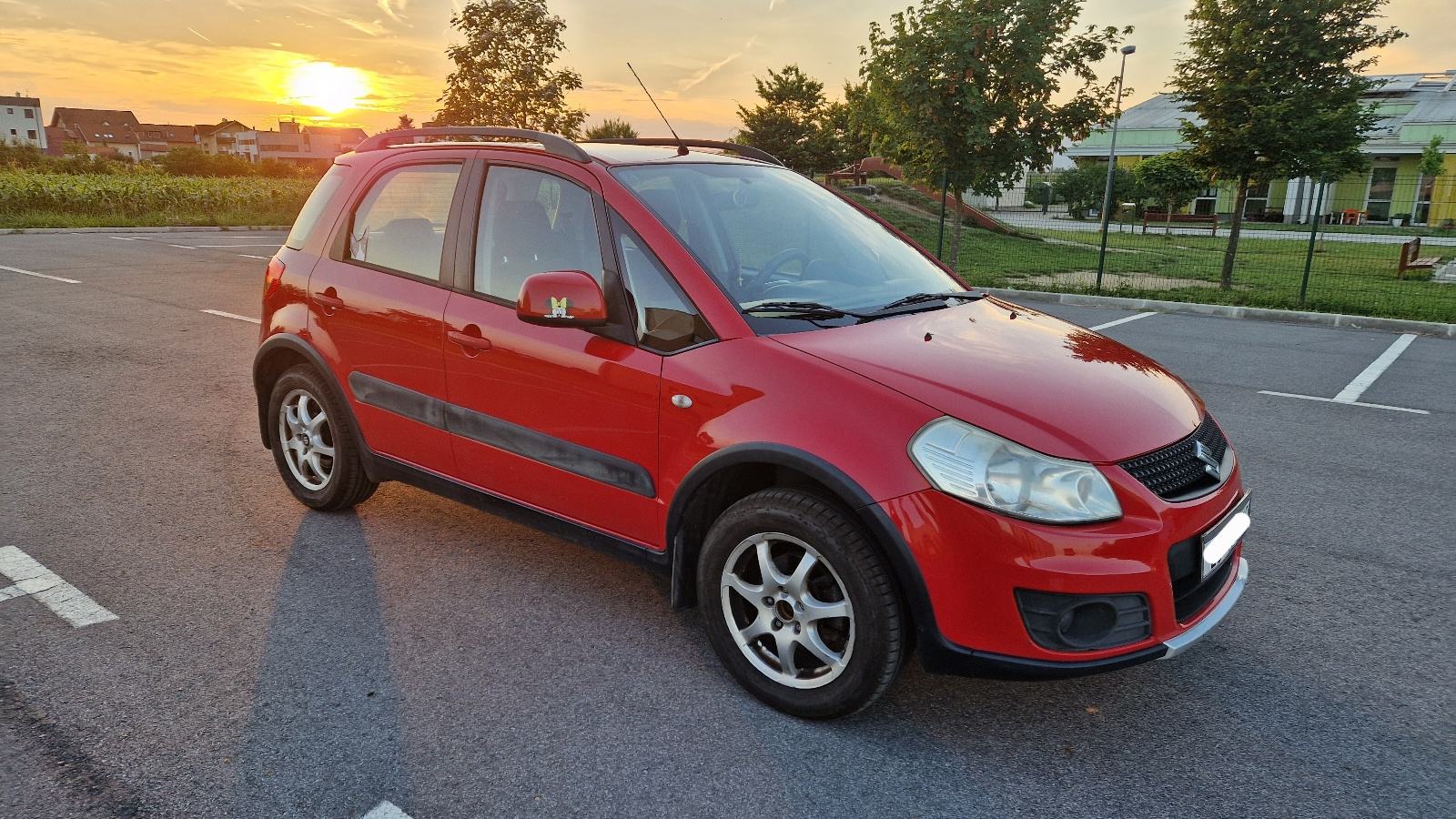Suzuki SX4 1,6 GLX, fotografija 12