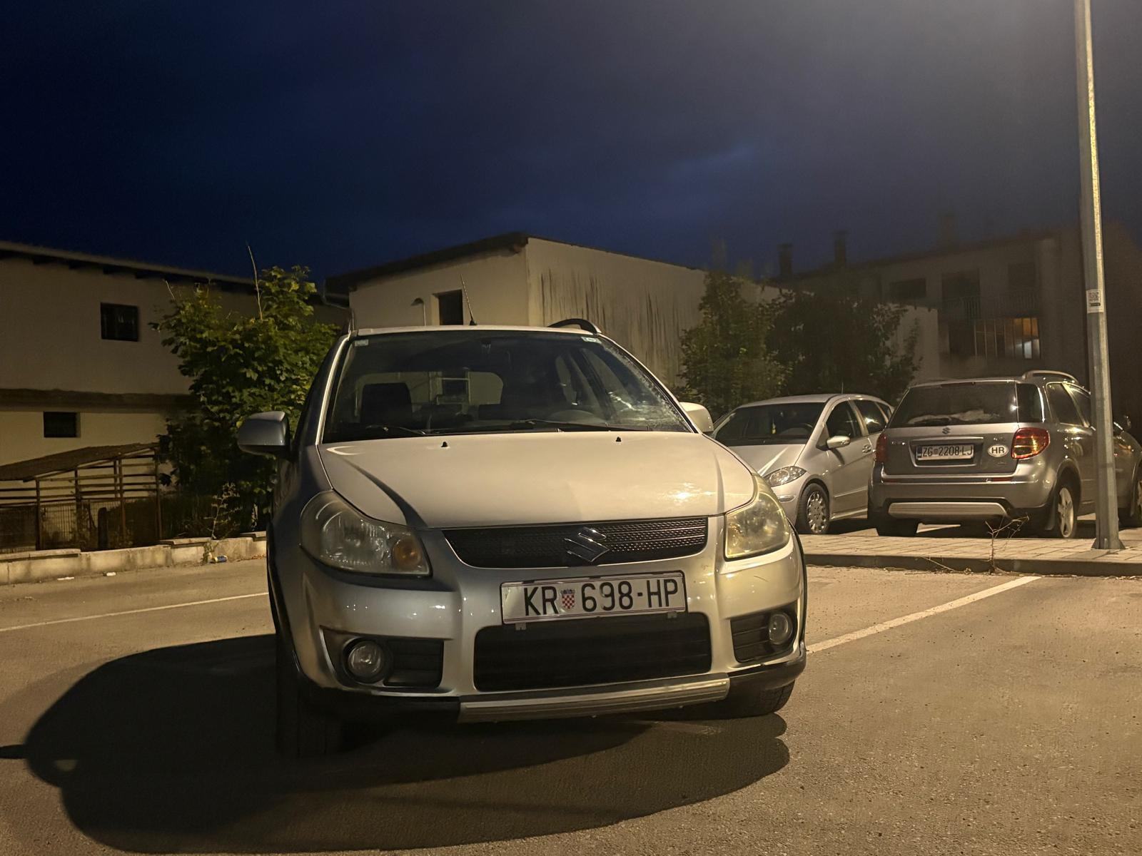Suzuki SX4 1,6 GS,4x4, fotografija 6