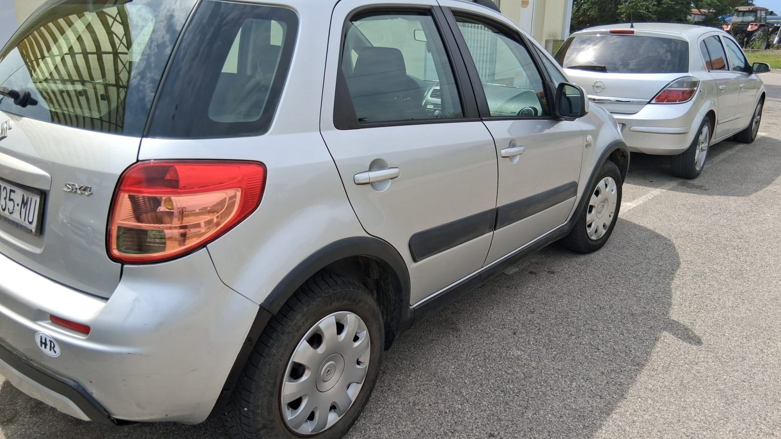 Suzuki SX4 2,0diesel--atest.kuka,klima,2 ključ..2011g..1750eur, fotografija 6