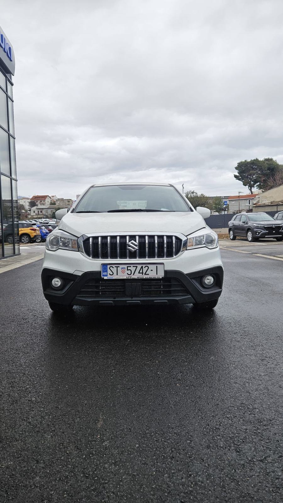 Suzuki SX4 S-Cross 1.0 2017 / REG. 7/26., fotografija 2