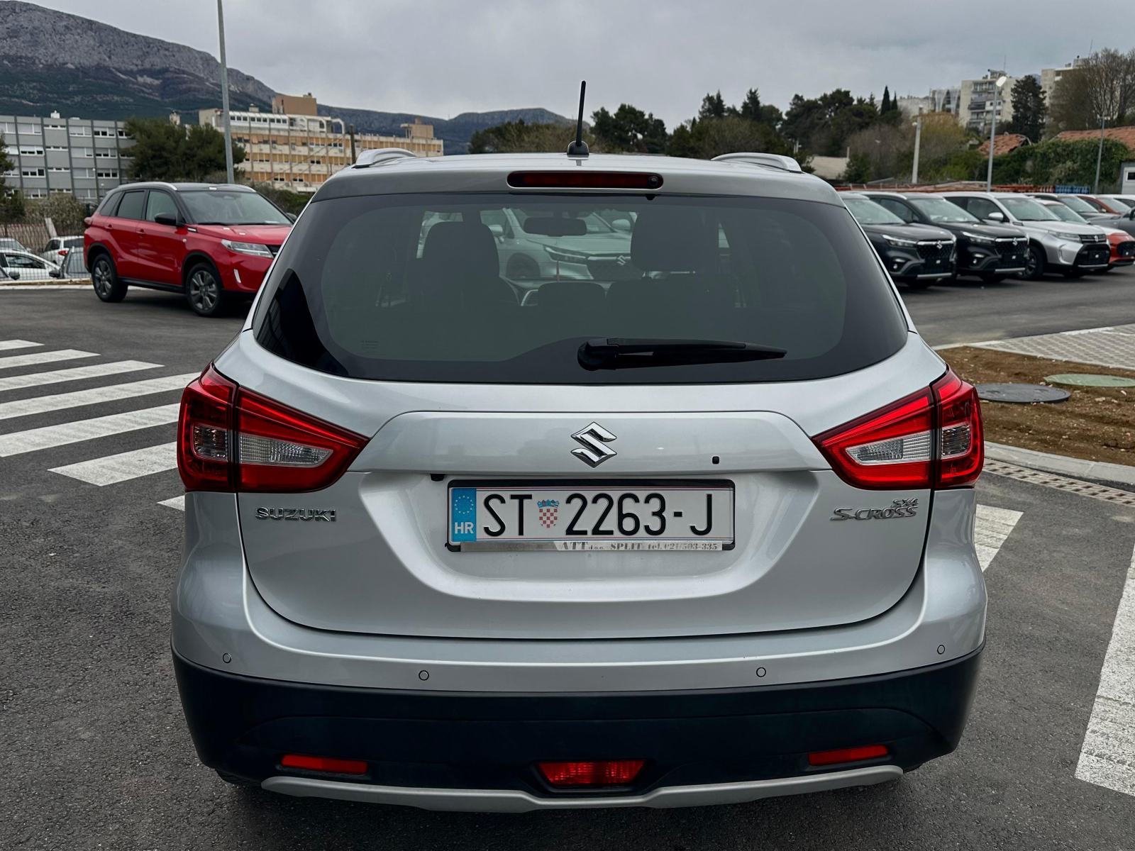 Suzuki SX4 S-Cross 1.0 GL+ (098 940 2570), fotografija 6