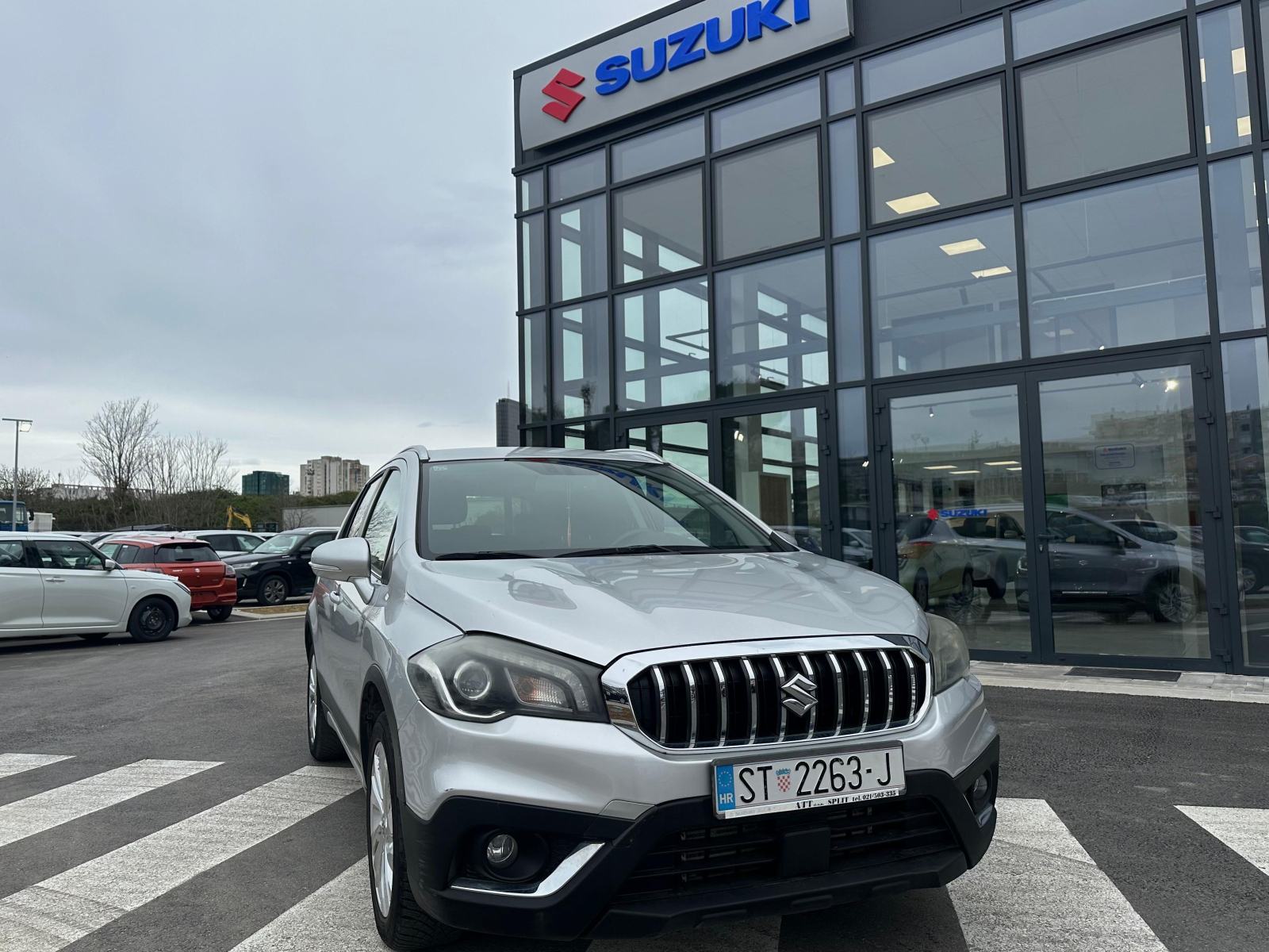 Suzuki SX4 S-Cross 1.0 GL+ (098 940 2570), fotografija 9