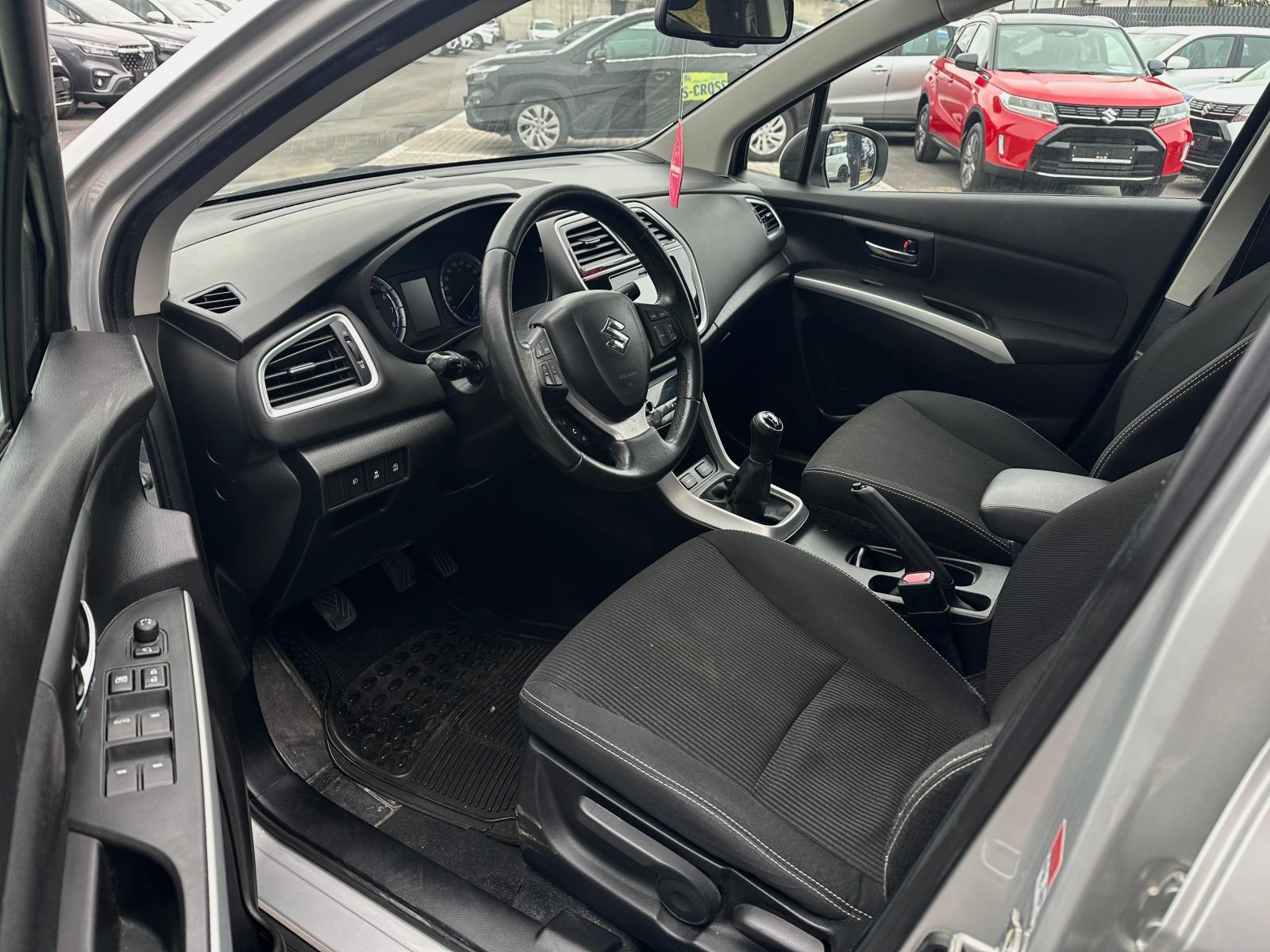 Suzuki SX4 S-Cross 1.0 GL+ (098 940 2570), fotografija 11