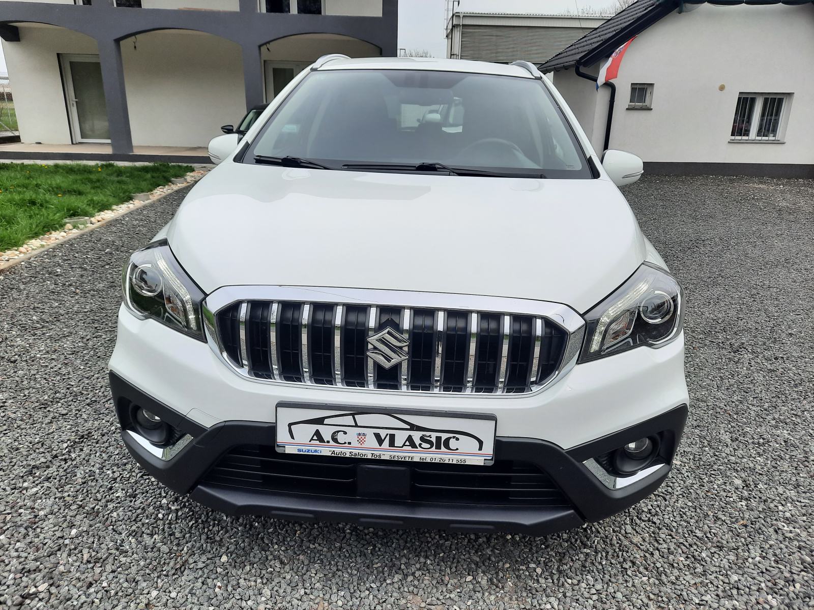 Suzuki SX4 S-Cross1.0-REGA,GARANCIJA,SERVIS,NIJE UVOZ,SERVISNA,ODLIČAN, fotografija 13