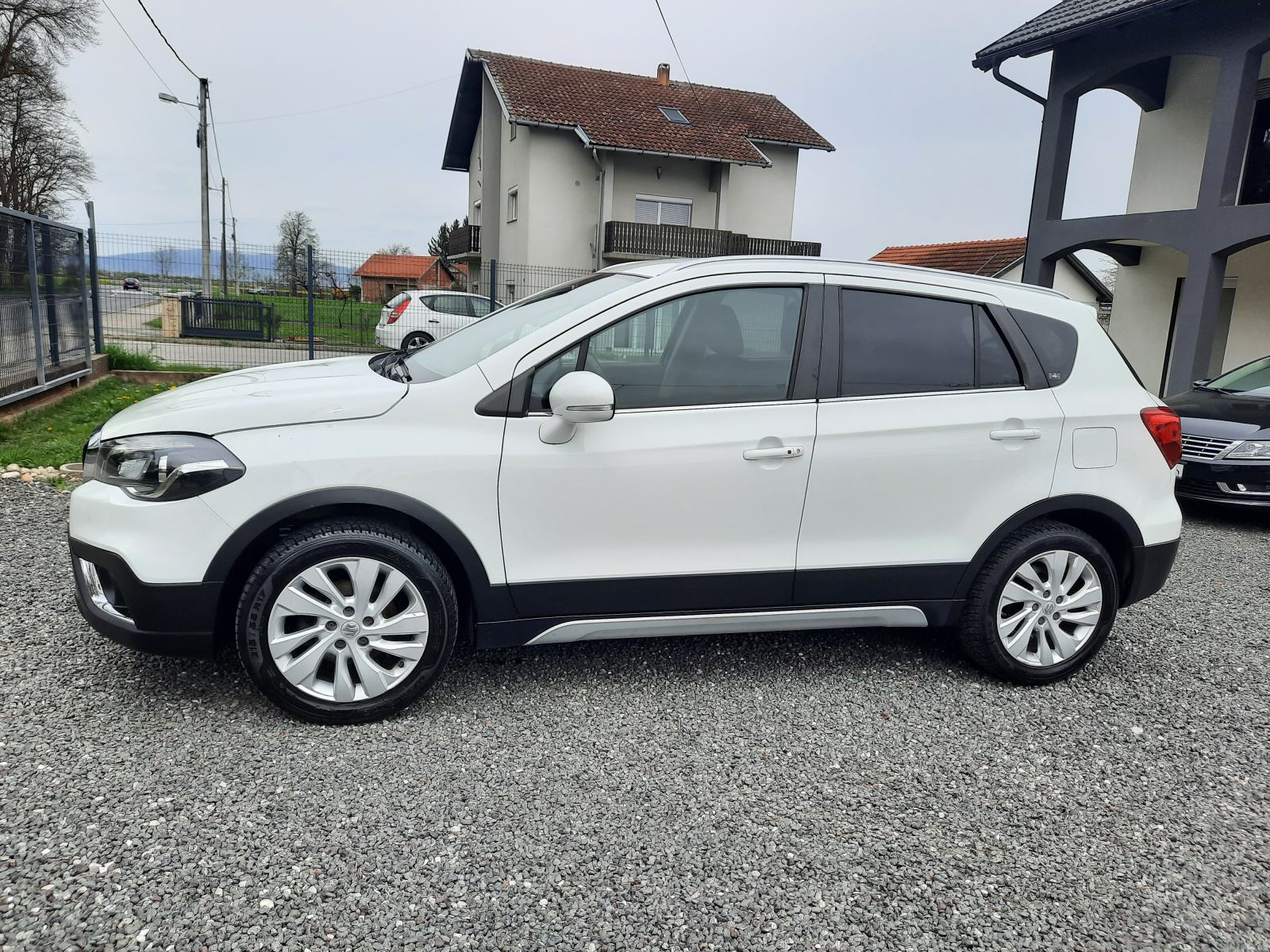 Suzuki SX4 S-Cross1.0-REGA,GARANCIJA,SERVIS,NIJE UVOZ,SERVISNA,ODLIČAN, fotografija 20