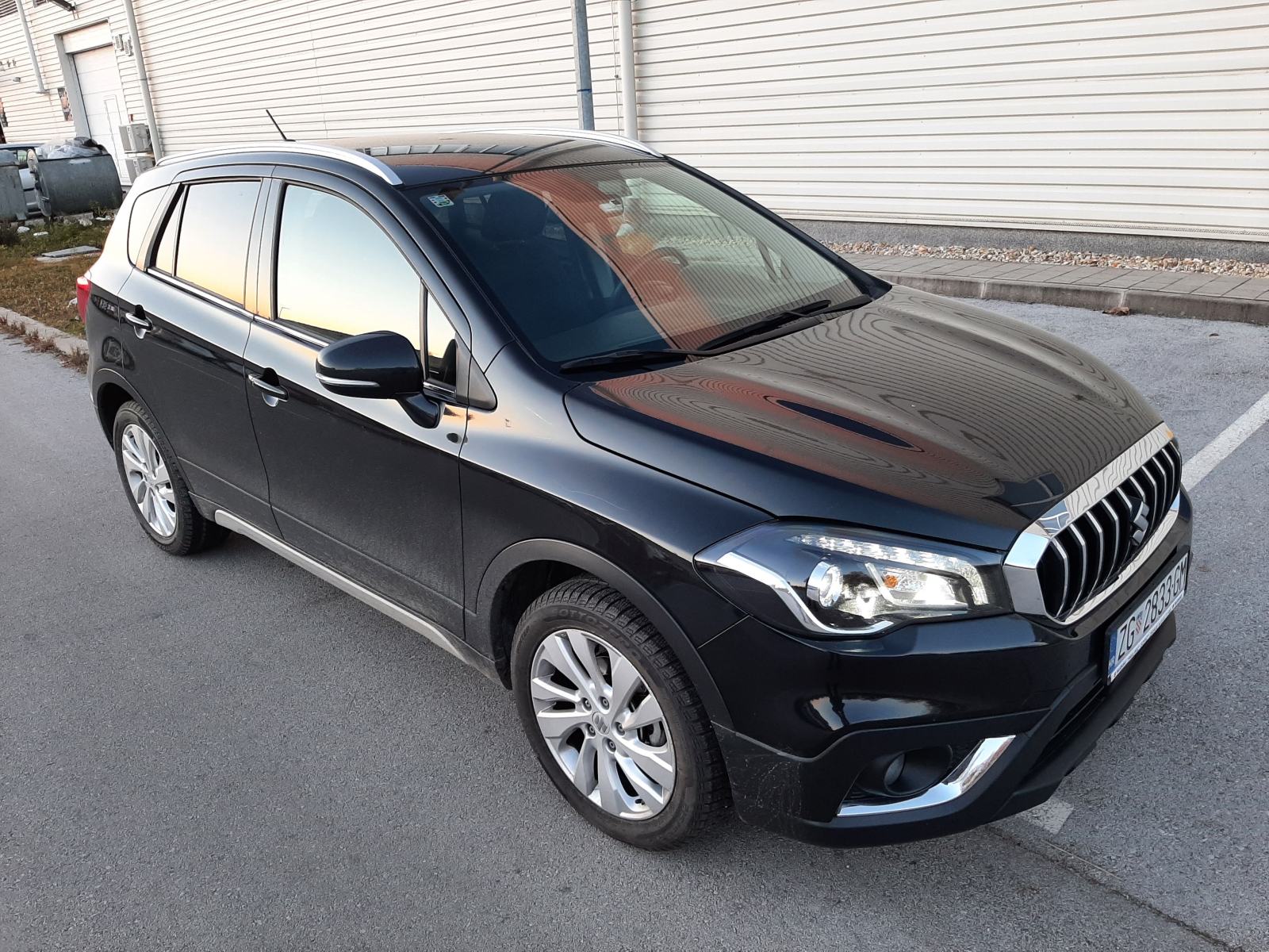 Suzuki SX4 S-Cross 1.0 oprema GL+, fotografija 6
