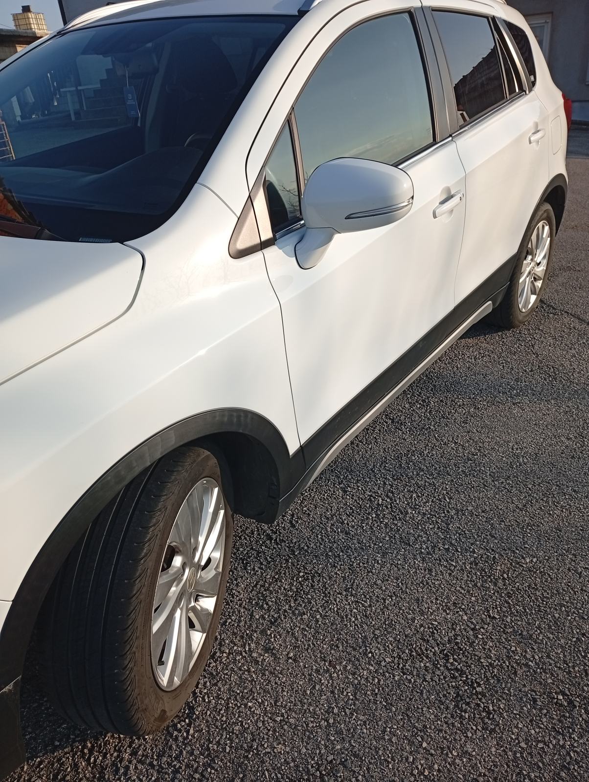 Suzuki SX4 S-Cross 1.0, fotografija 10