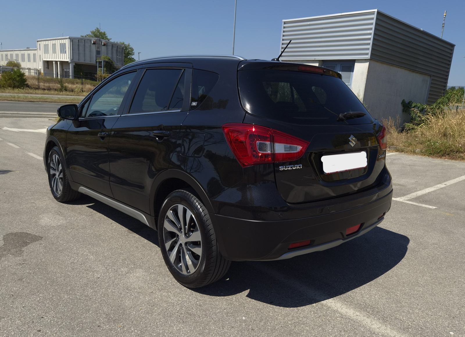 Suzuki SX4 S-Cross 1,4 **107 000 KM **NIJE UVOZ **FUUL OPREMA**ODLIČAN, fotografija 6