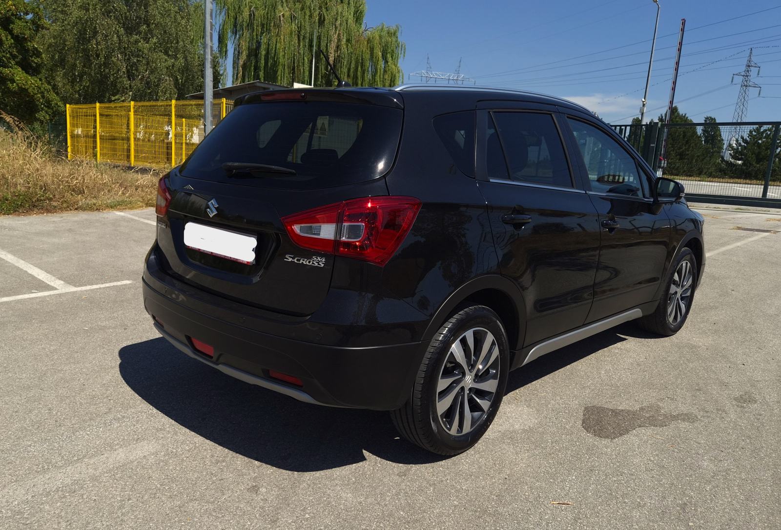 Suzuki SX4 S-Cross 1,4 **107 000 KM **NIJE UVOZ **FUUL OPREMA**ODLIČAN, fotografija 7