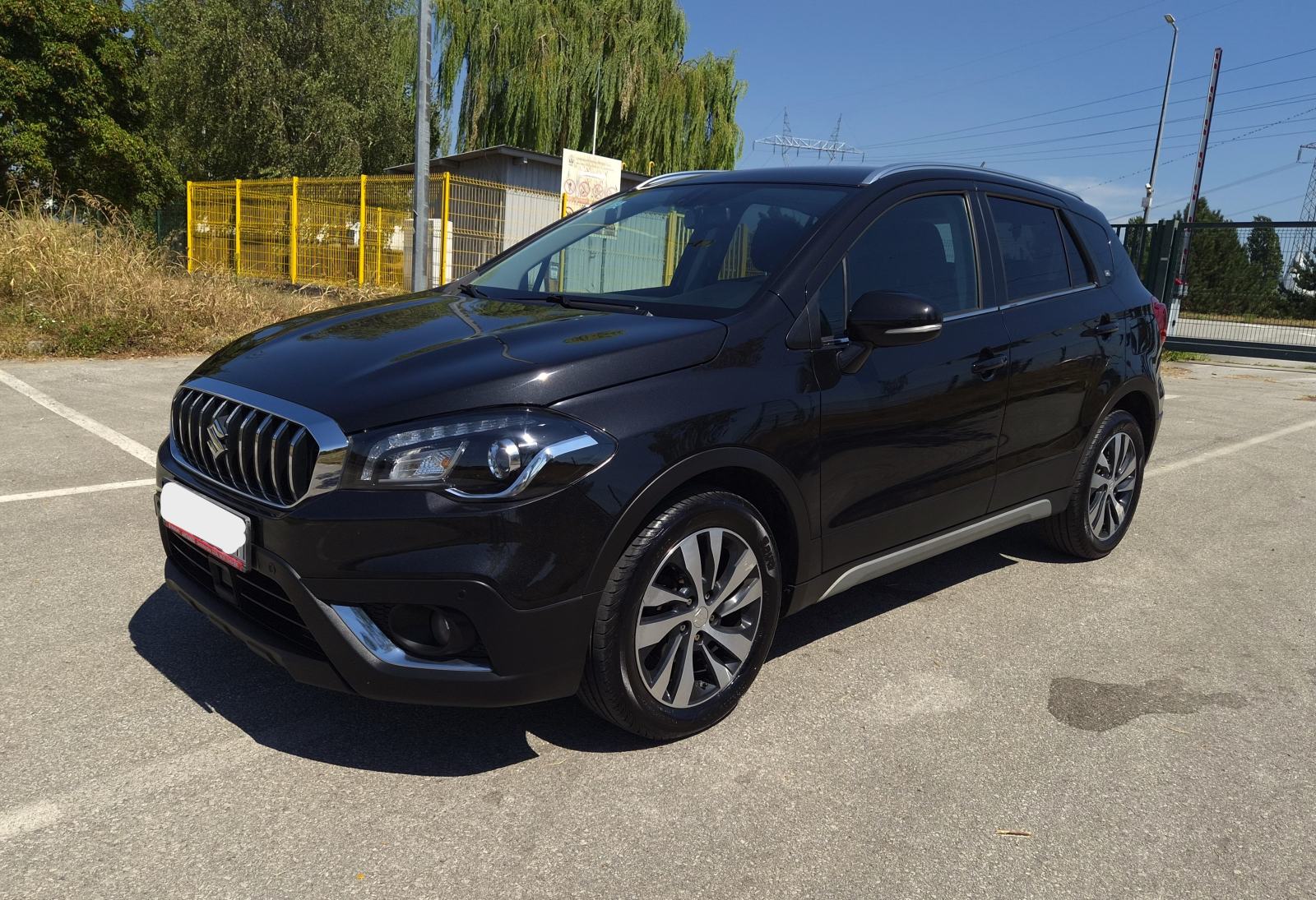 Suzuki SX4 S-Cross 1,4 **107 000 KM **NIJE UVOZ **FUUL OPREMA**ODLIČAN, fotografija 1