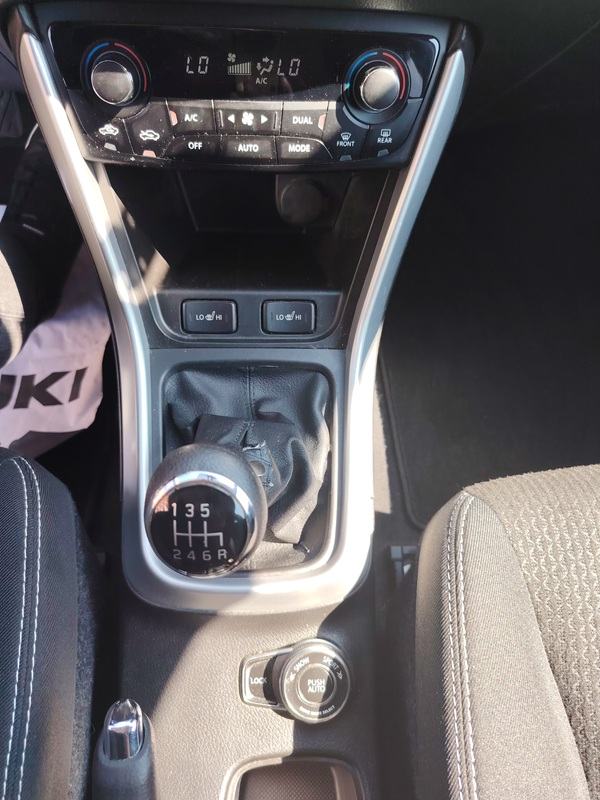 Suzuki SX4 S-Cross 1,4 4WD PREMIUM (GL+), fotografija 13