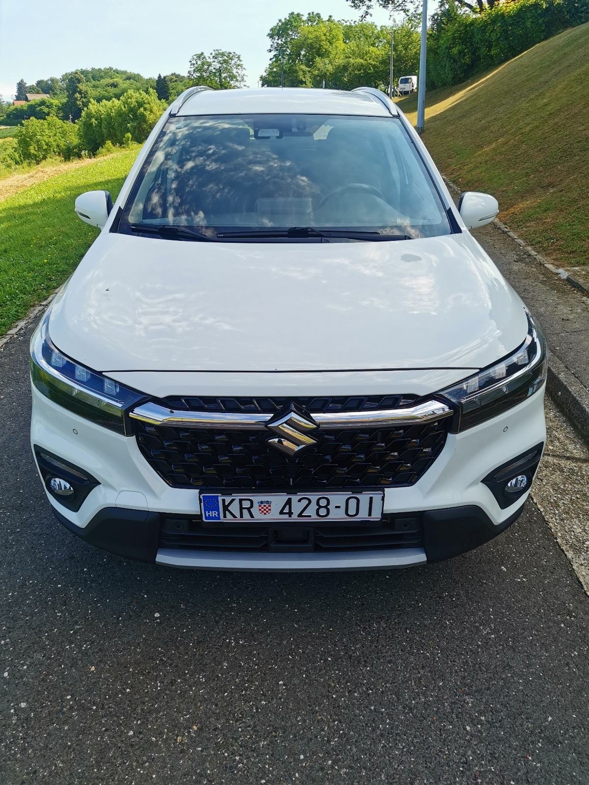 Suzuki SX4 S-Cross 1,4 automatik 4x4 *71600 km*, fotografija 3