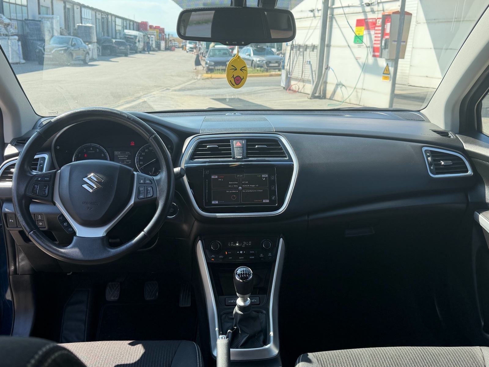 Suzuki SX4 S-Cross 1.4, fotografija 5