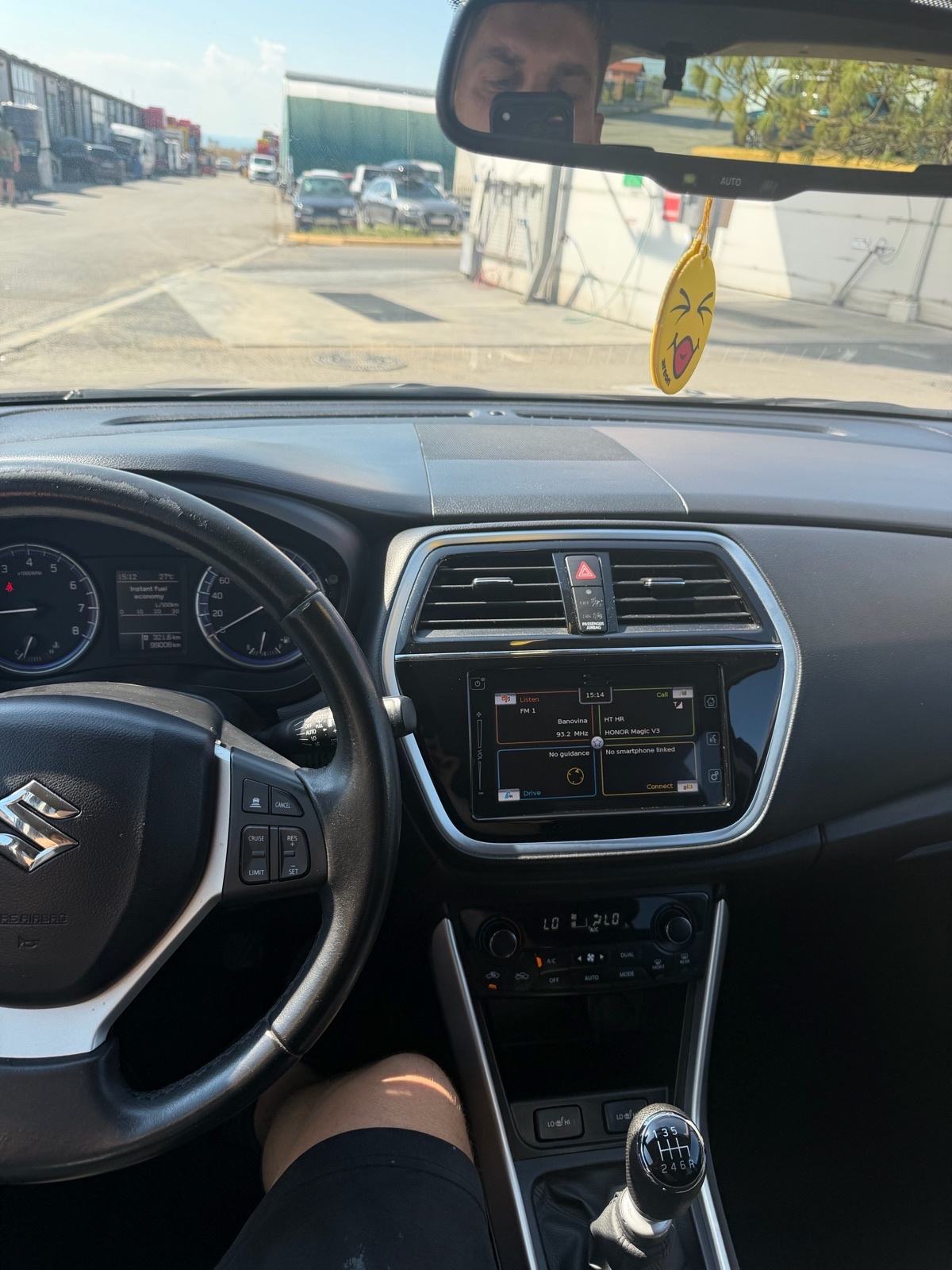 Suzuki SX4 S-Cross 1.4, fotografija 7