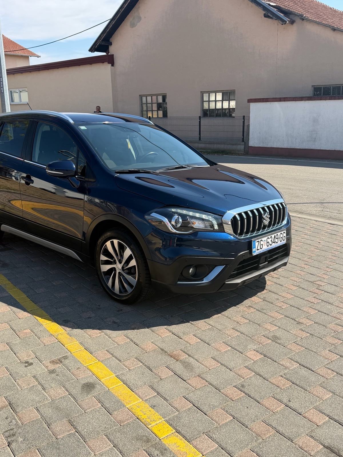 Suzuki SX4 S-Cross 1.4, fotografija 12